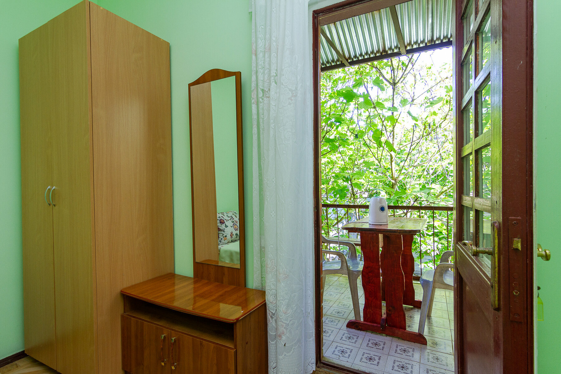 Двухместный номер с 2 отдельными кроватями и балконом