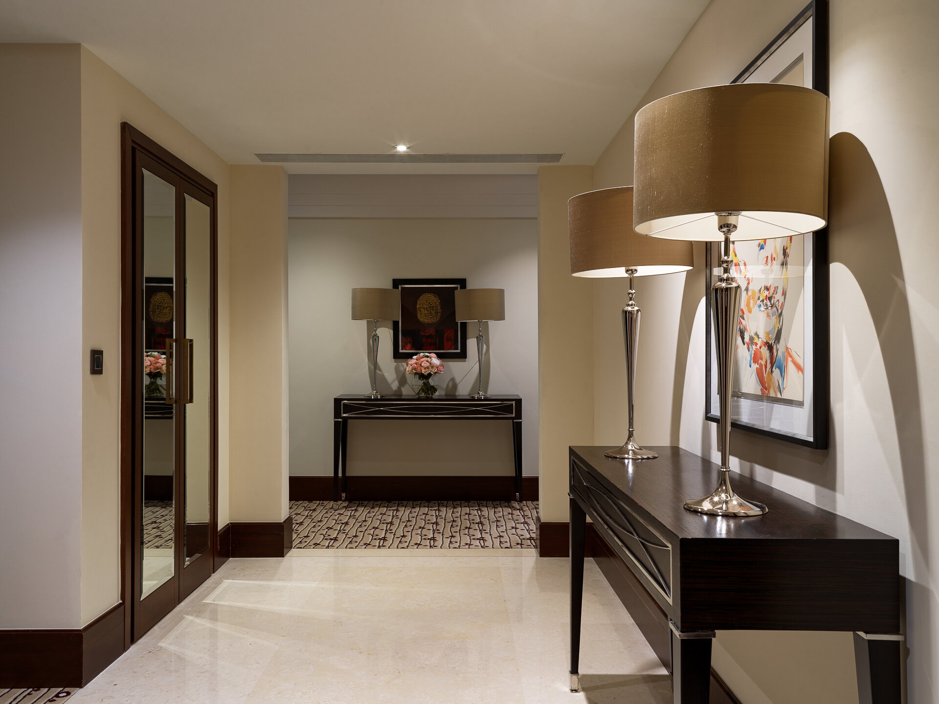 ЛЮКС "FOUR SEASONS EXECUTIVE"