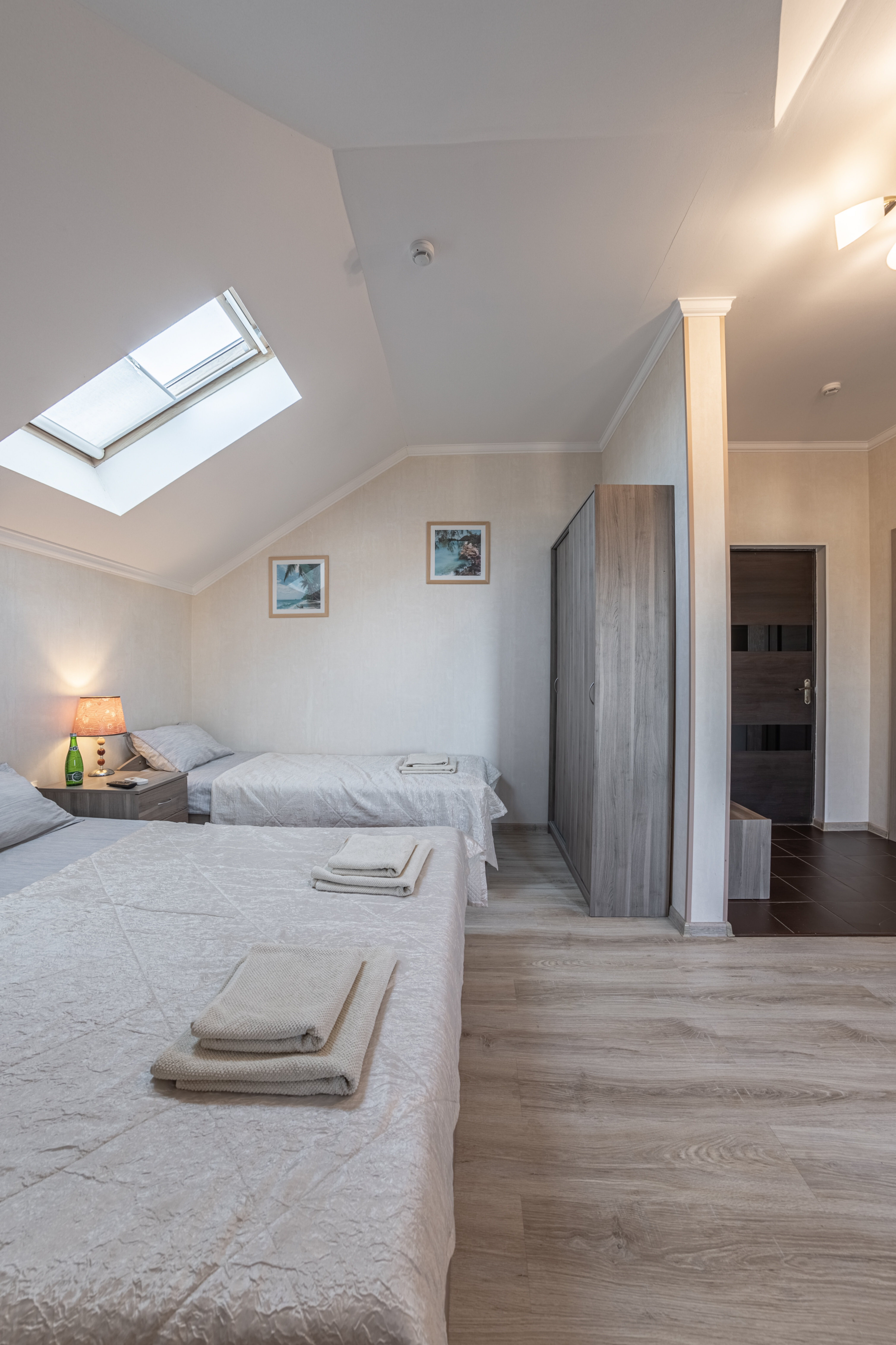 Люкс с кроватью размера «king-size» и видом на море