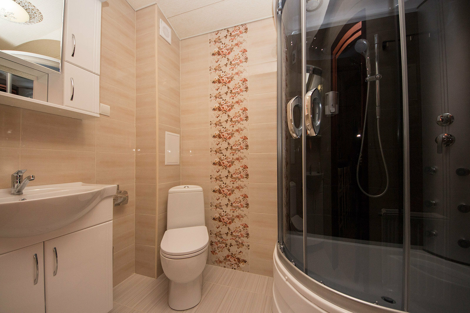 2+1 местный номер Евростандарт студия (деревянный коттедж)