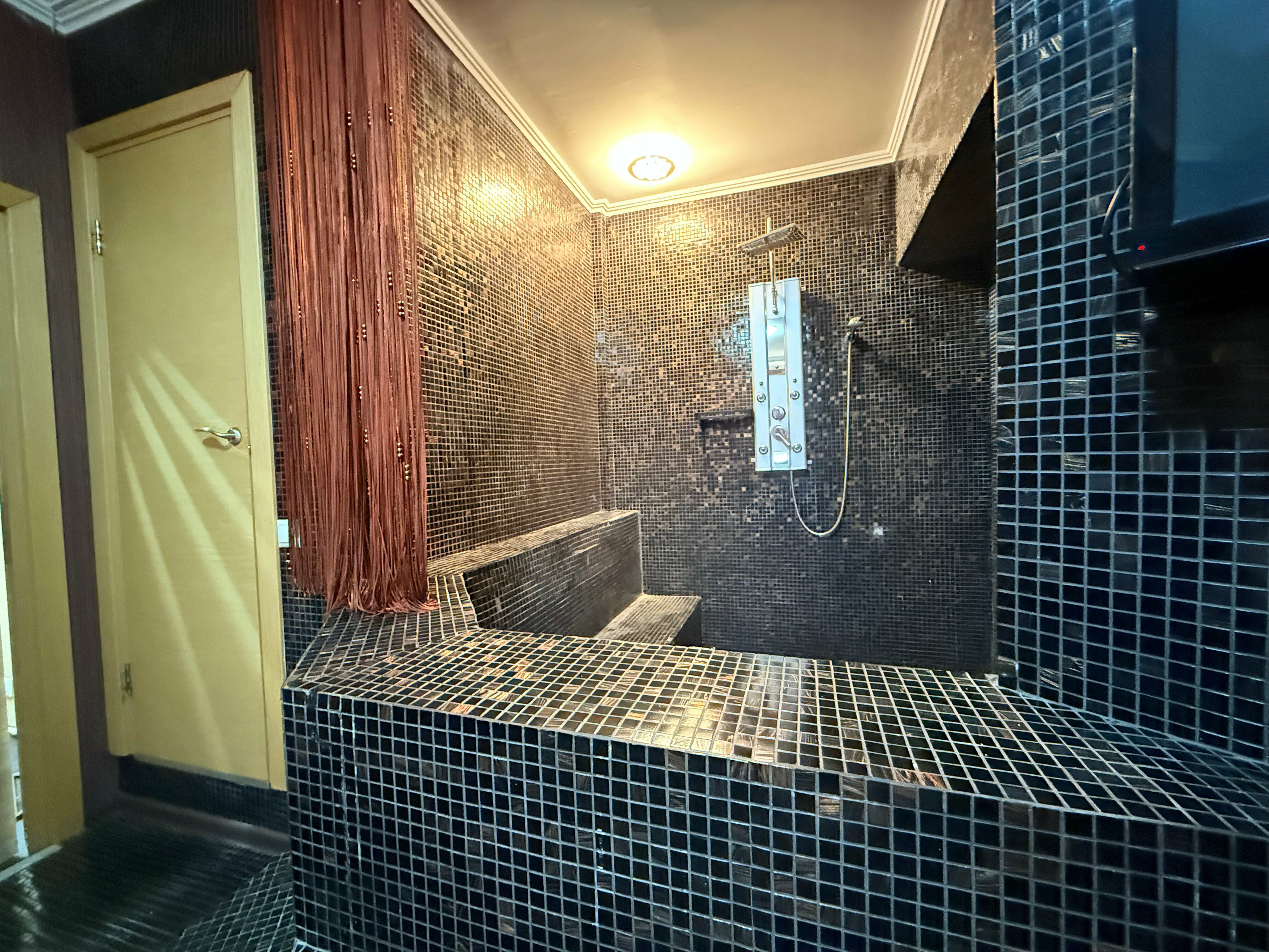 Улучшенный двухместный номер с 1 кроватью