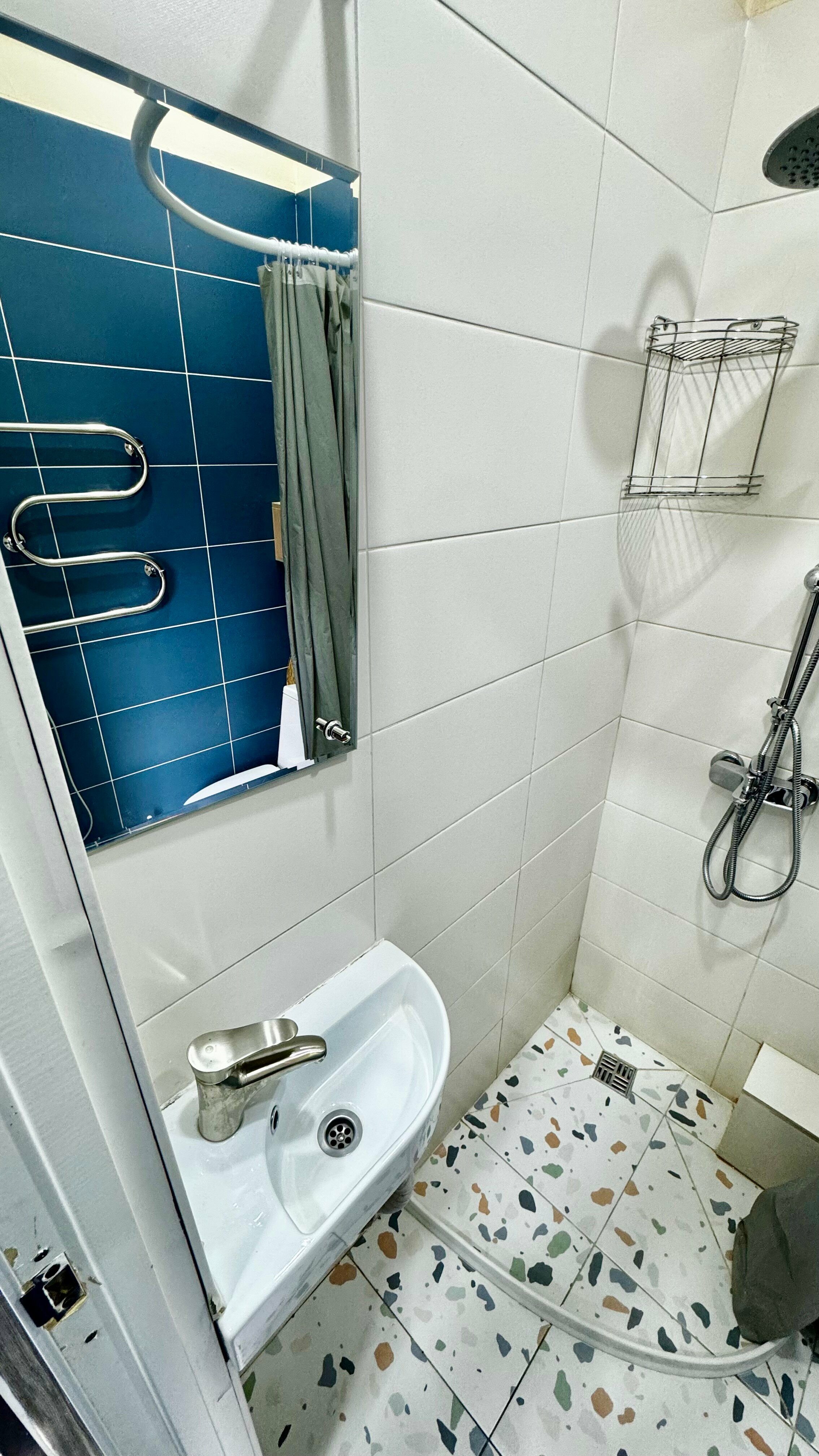 Семейный номер с душем