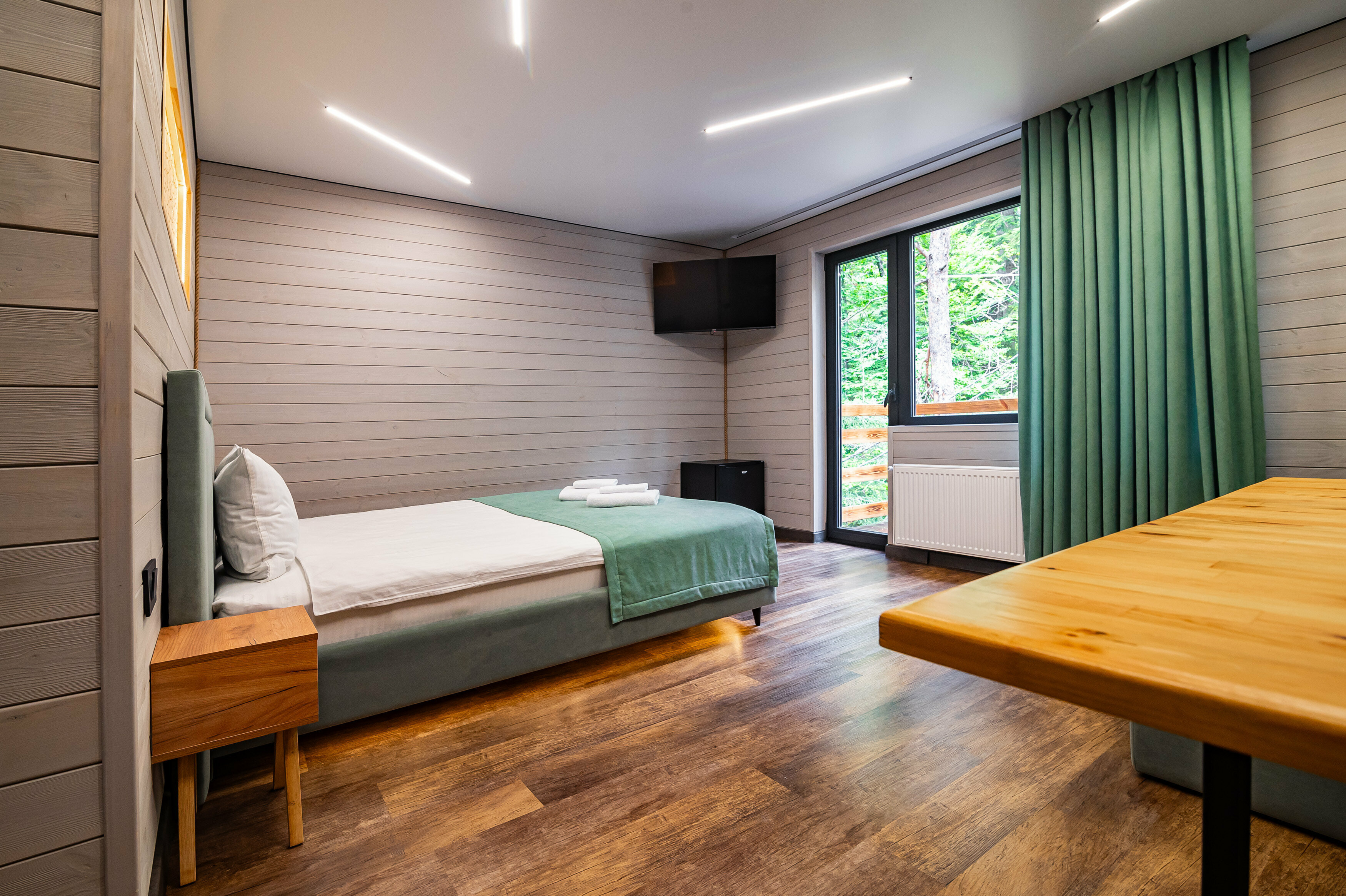 Четырехместный номер с балконом