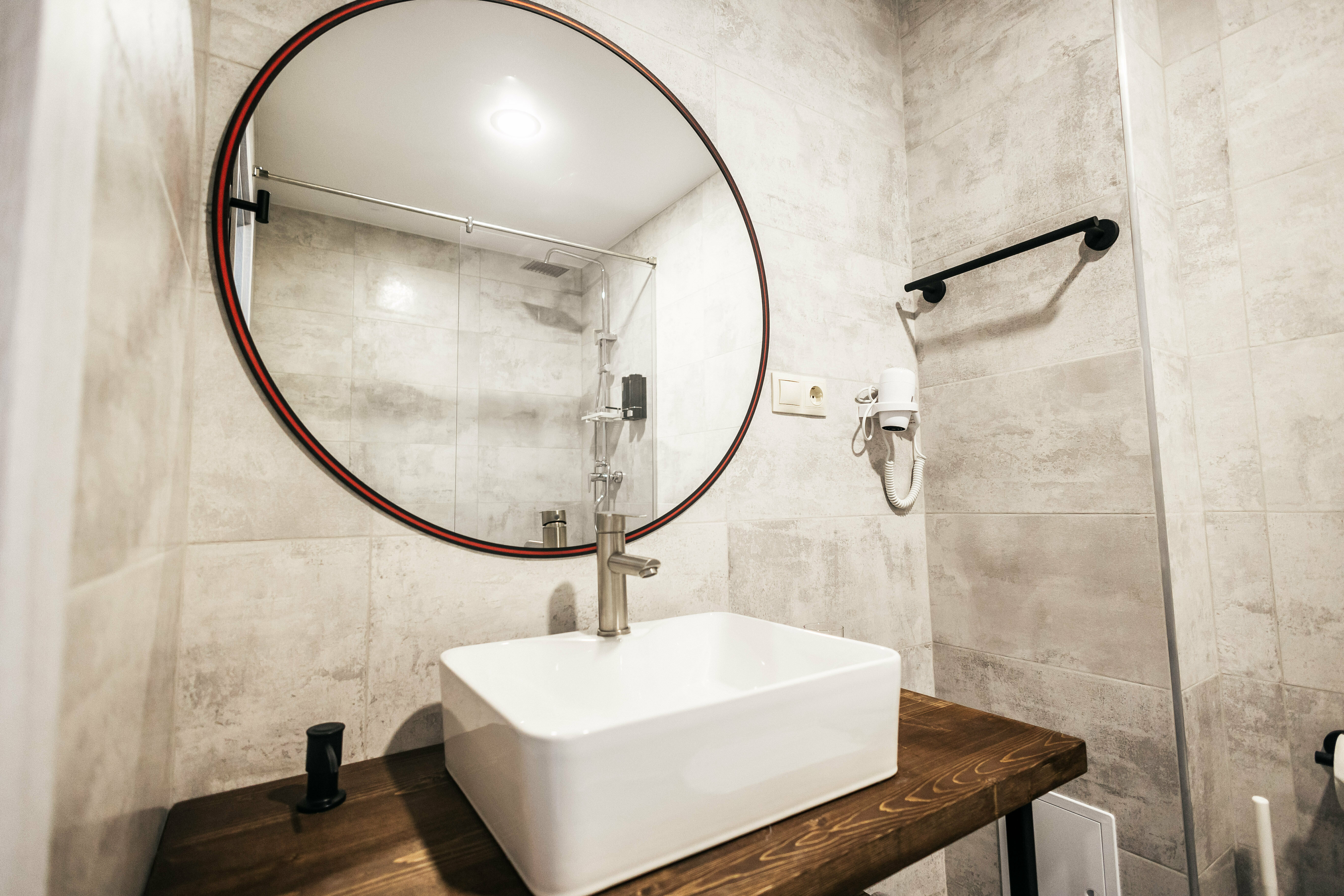 Двухместный номер с 1 кроватью или 2 отдельными кроватями и собственной ванной комнатой