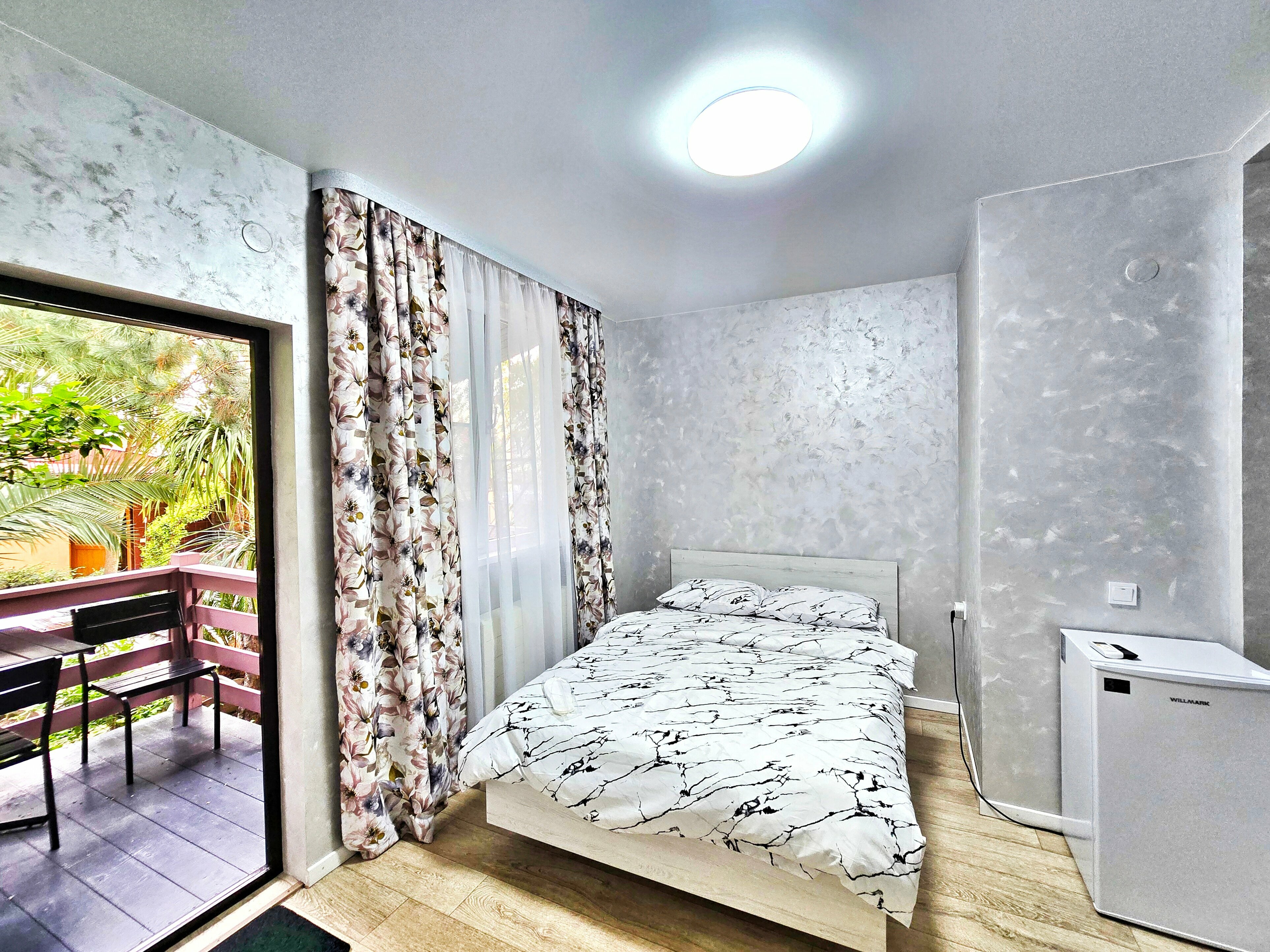 14. Стандарт на 2-3чел. с маленькой террасой (1 этаж)