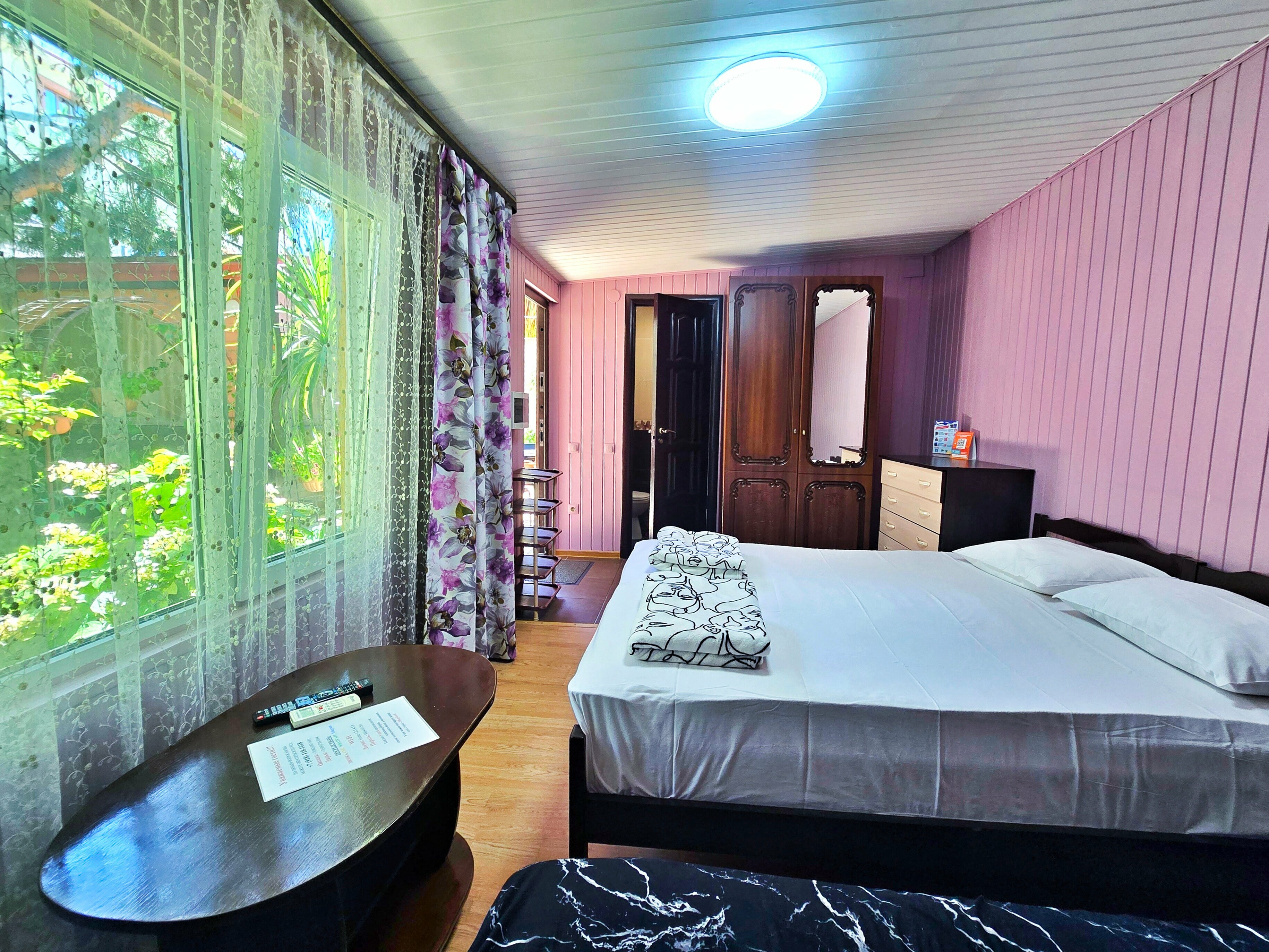 12. Стандарт на 2-4чел. с отдельным входом (1 этаж)