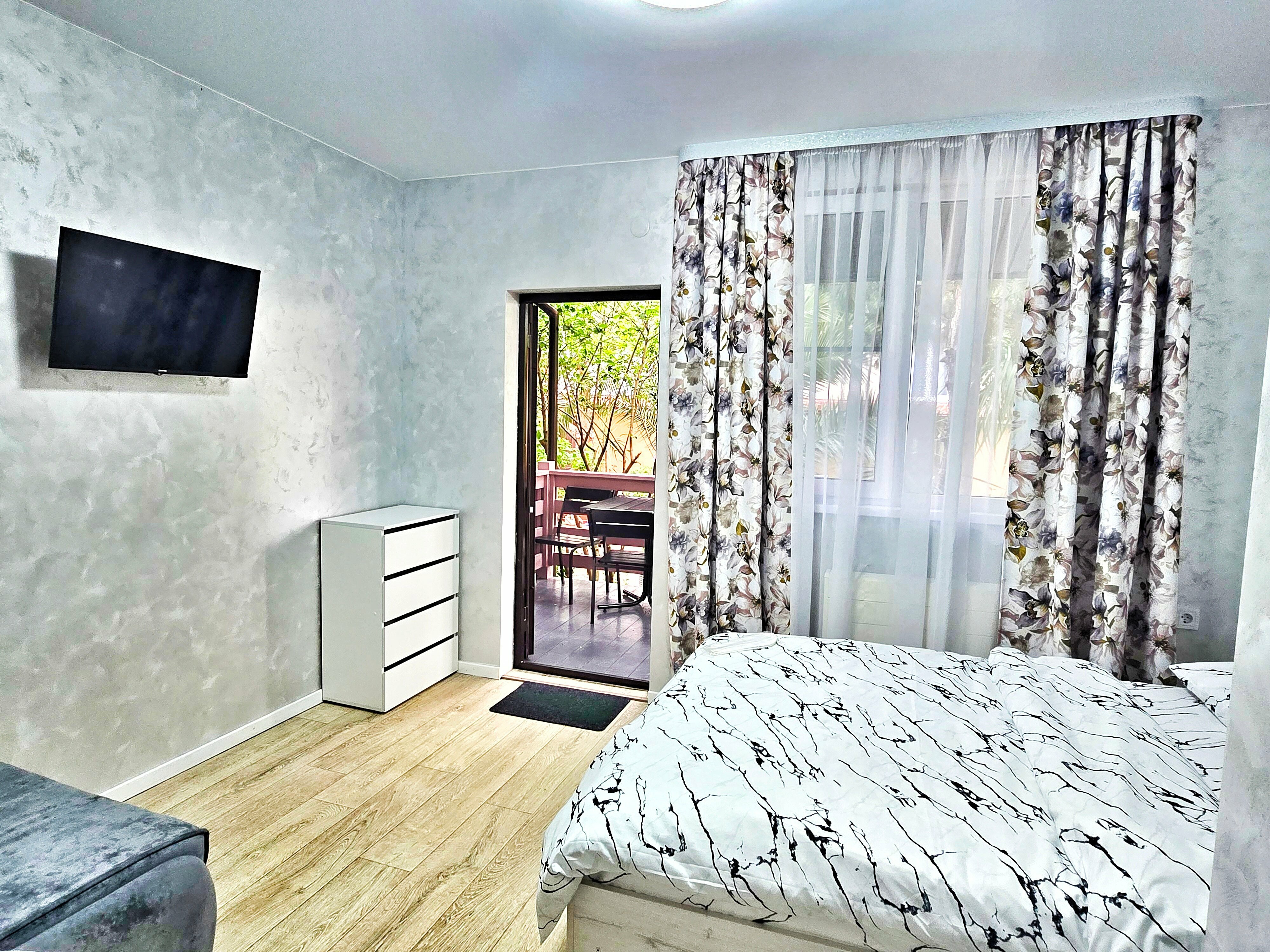 14. Стандарт на 2-3чел. с маленькой террасой (1 этаж)