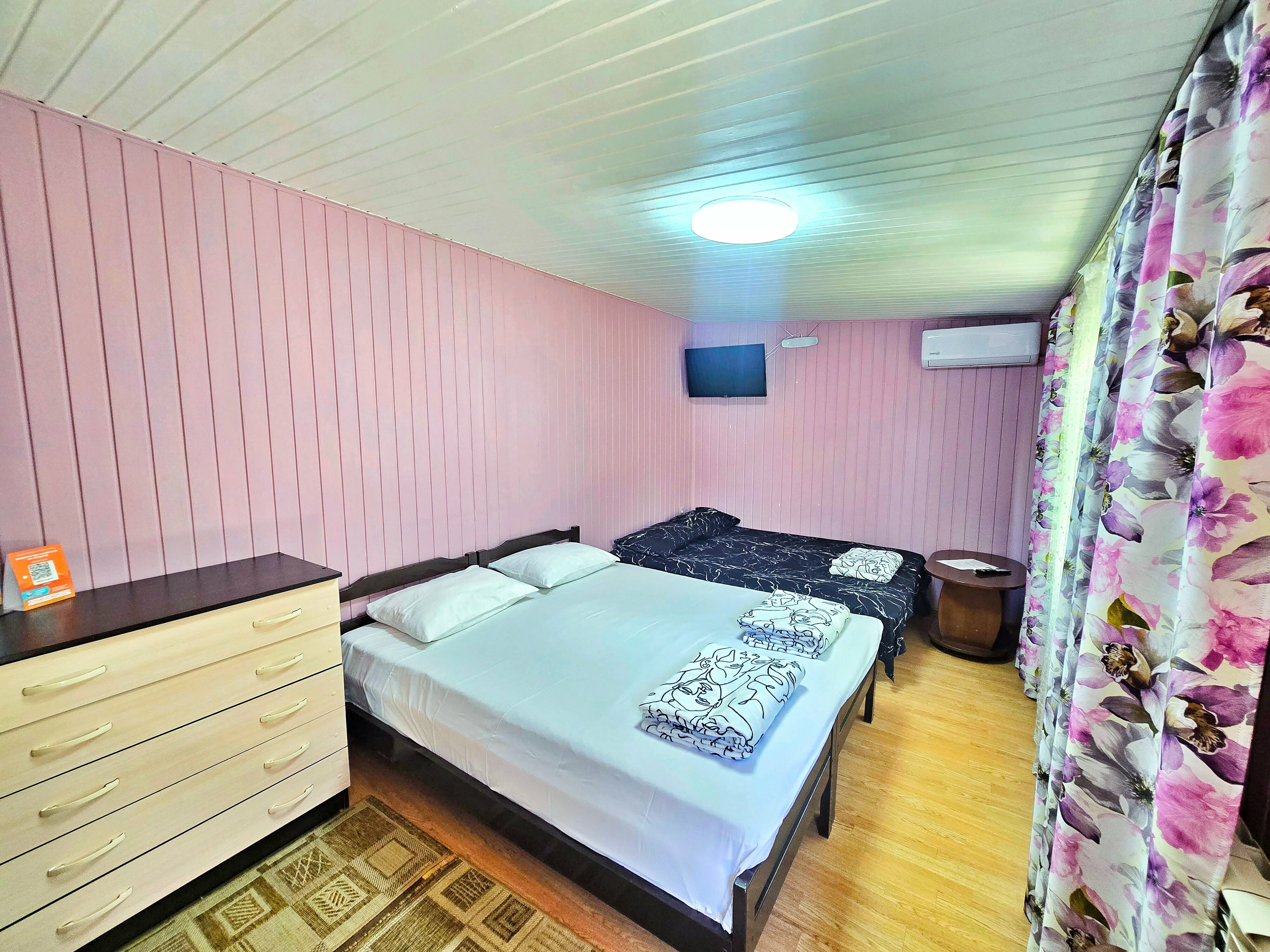 12. Стандарт на 2-4чел. с отдельным входом (1 этаж)