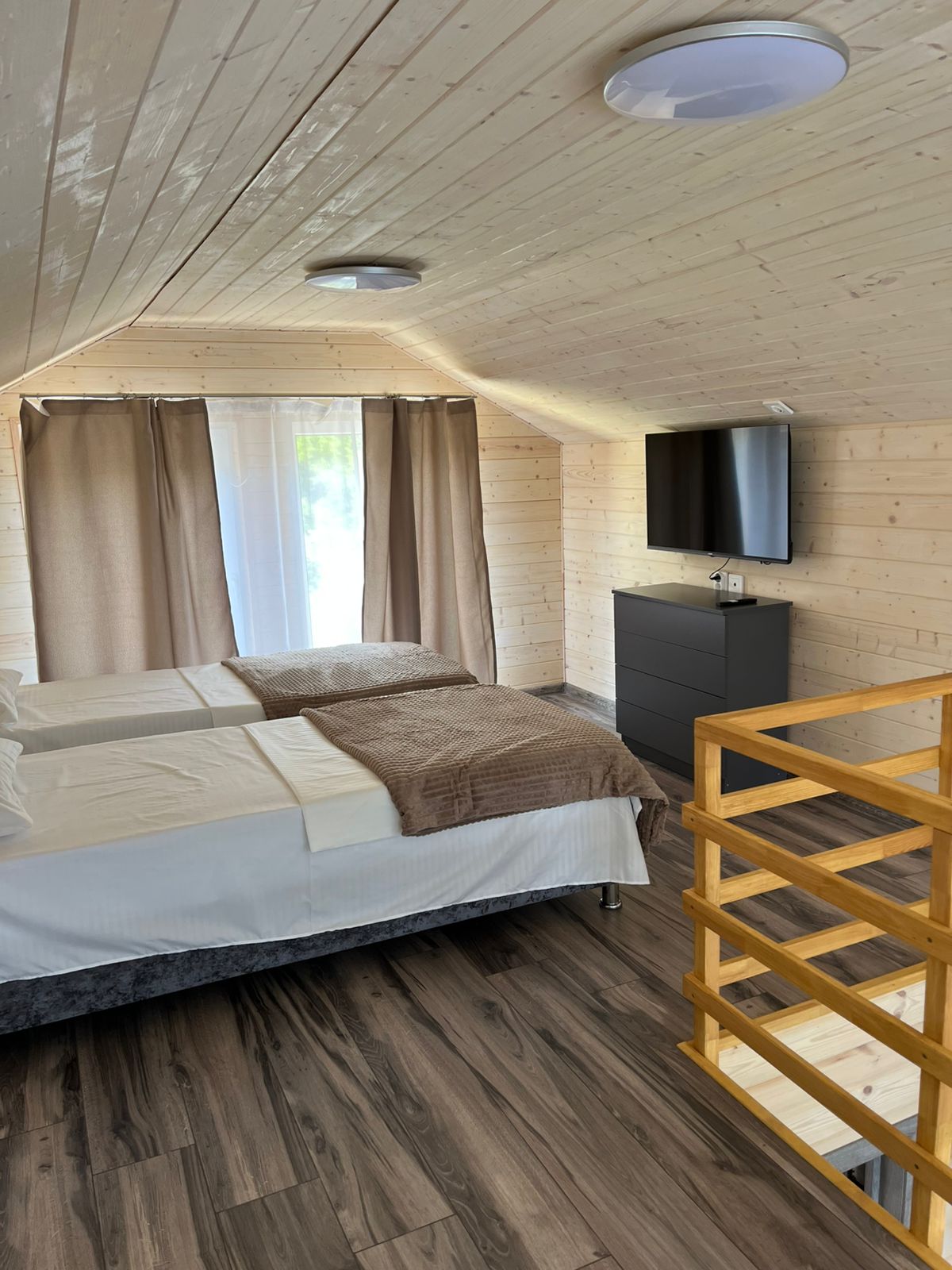 Дом с собственным бассейном