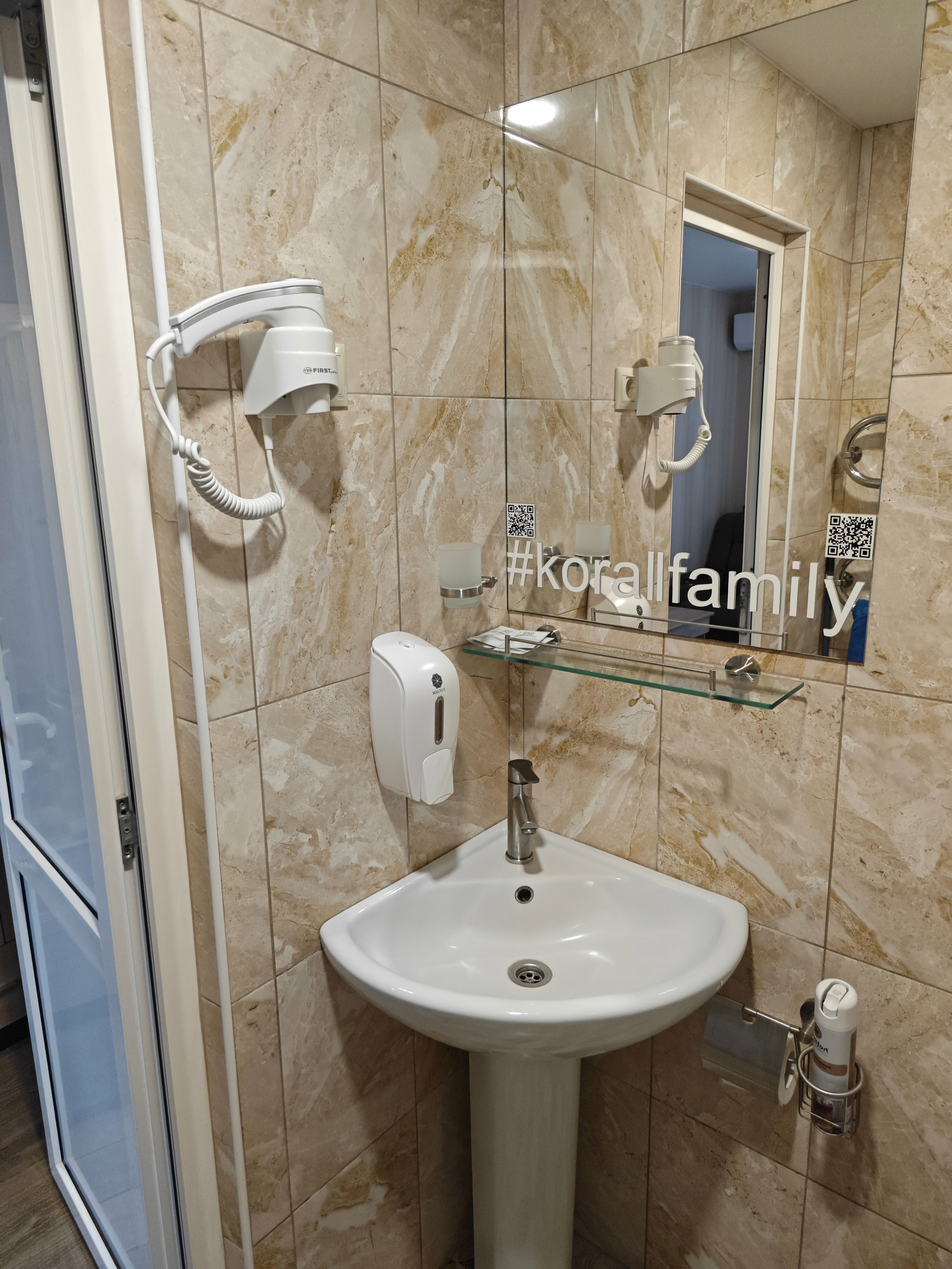 Двухместный номер с 1 кроватью и балконом