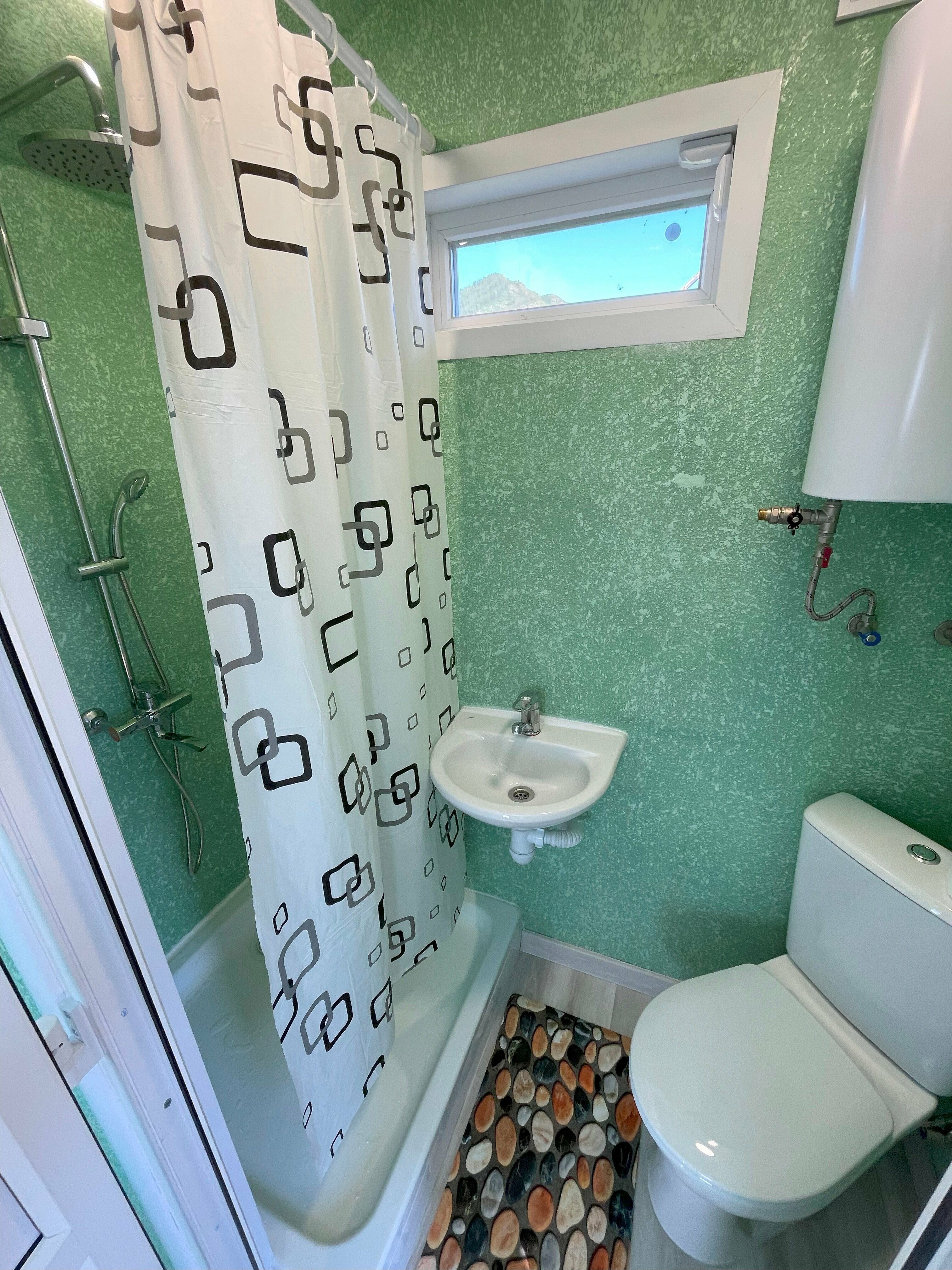 Дом с видом на горы