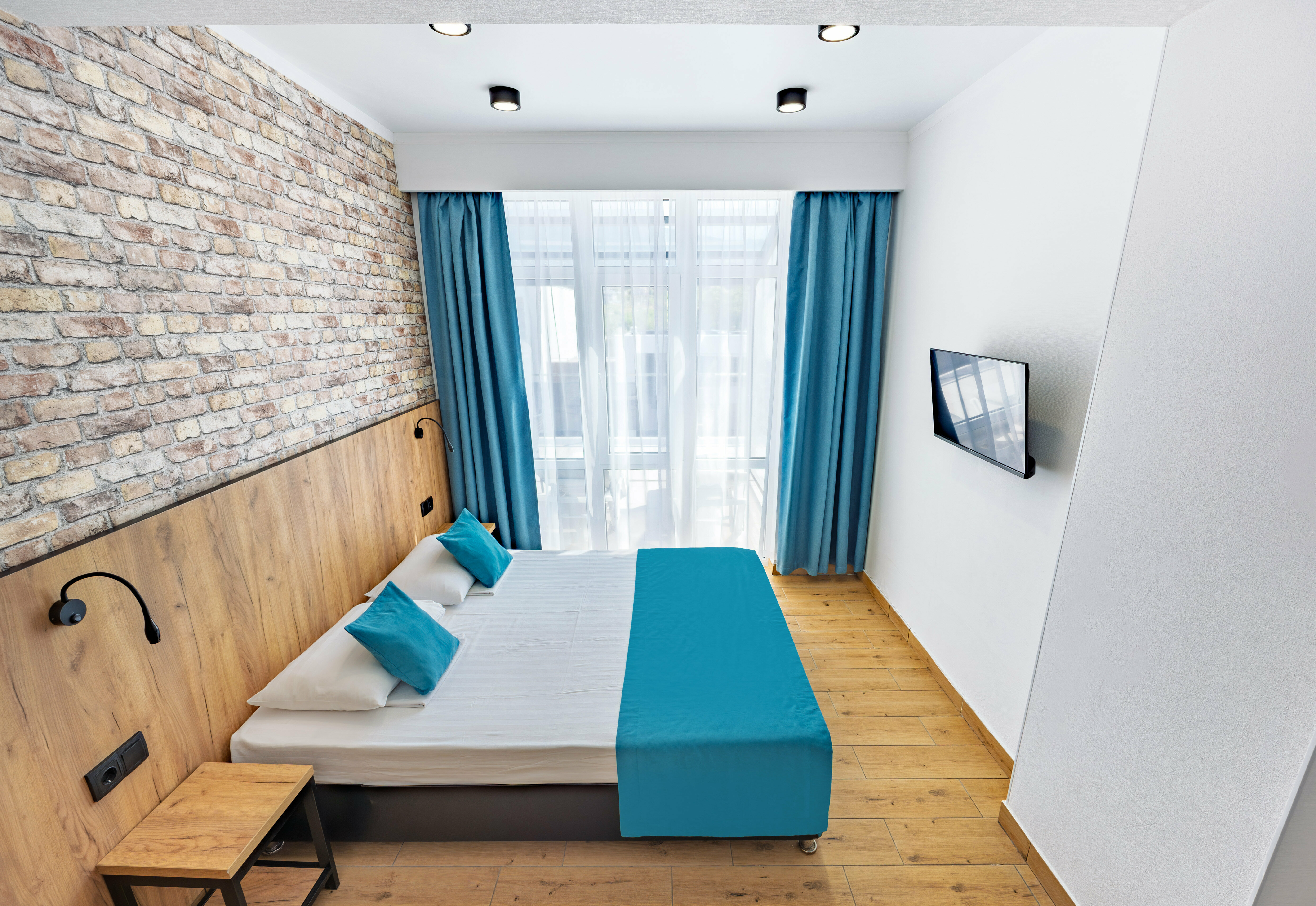 Люкс 3-х комнатный с большой террасой