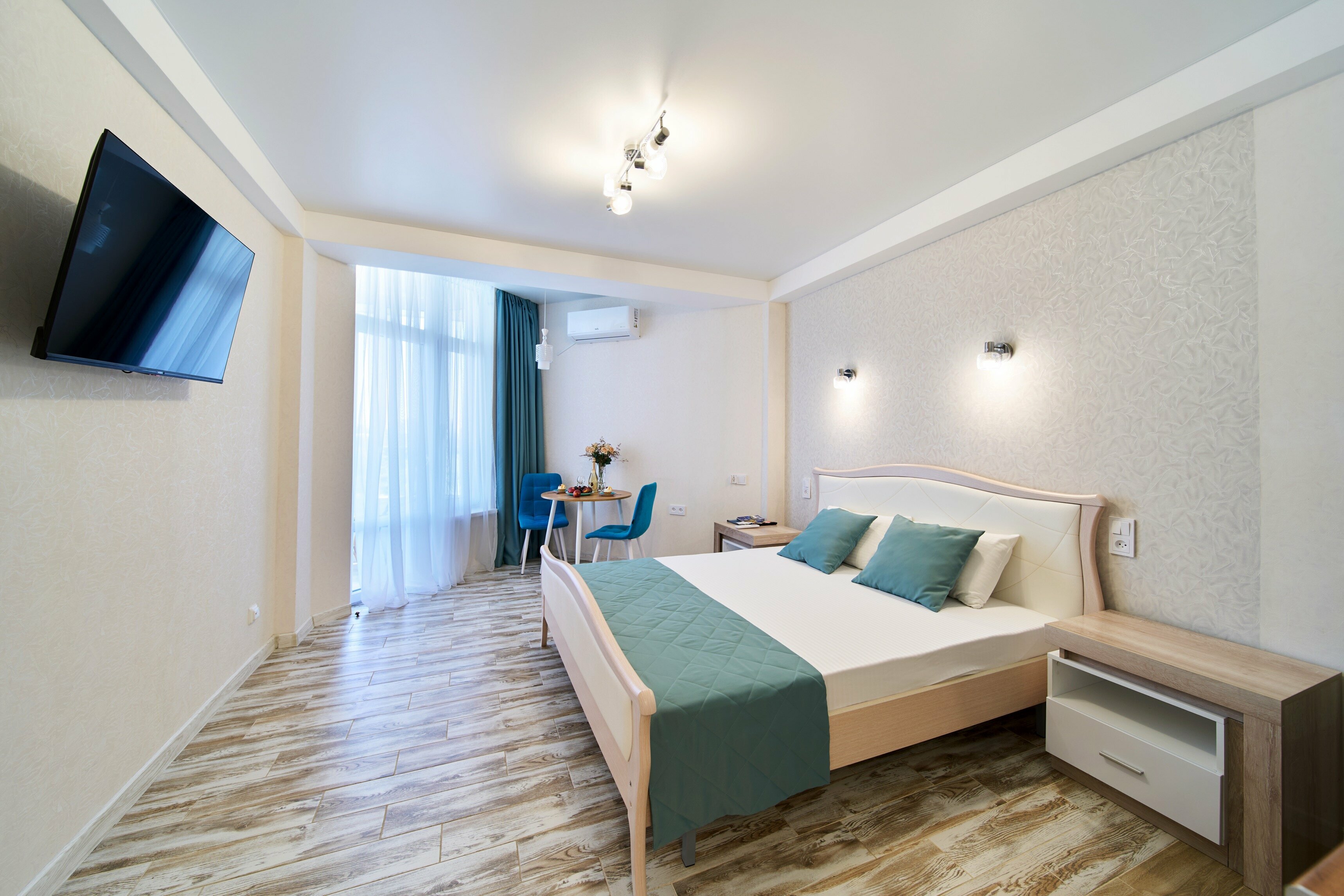 Апартамент студио  "Лазурный"