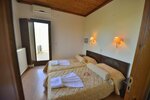 Design Villa, 3 Bedrooms, Mountain View (Ortansia) в Maria Villas