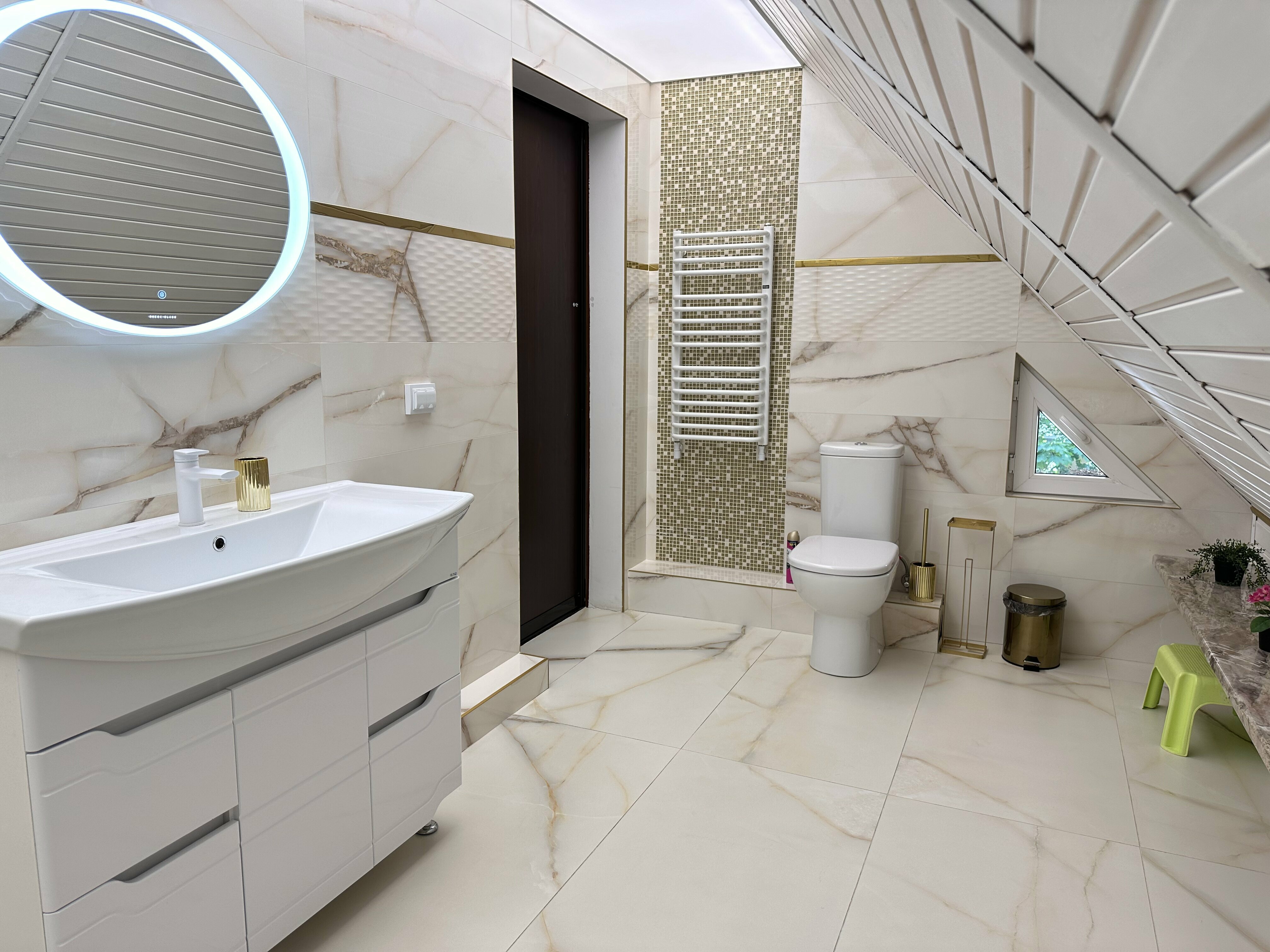 Люкс с кроватью размера «queen-size»