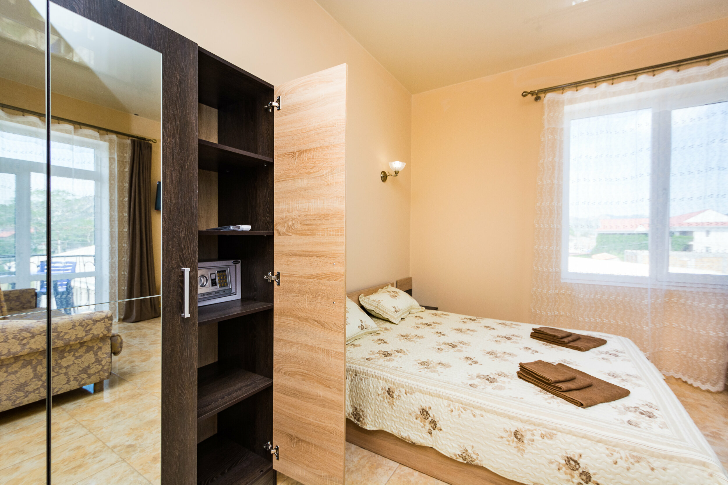 Люкс с балконом