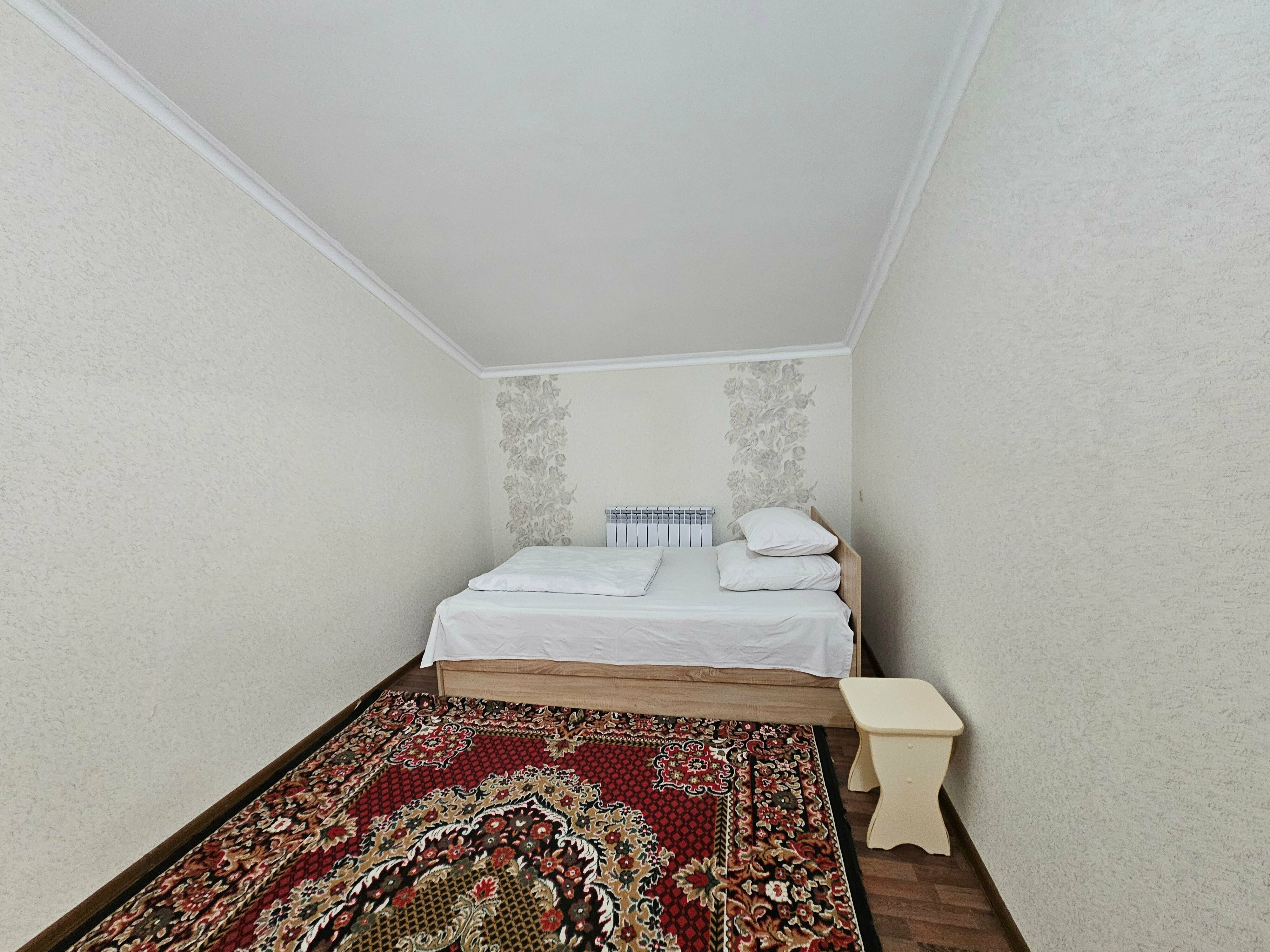 Cемейный номер с собственной ванной комнатой