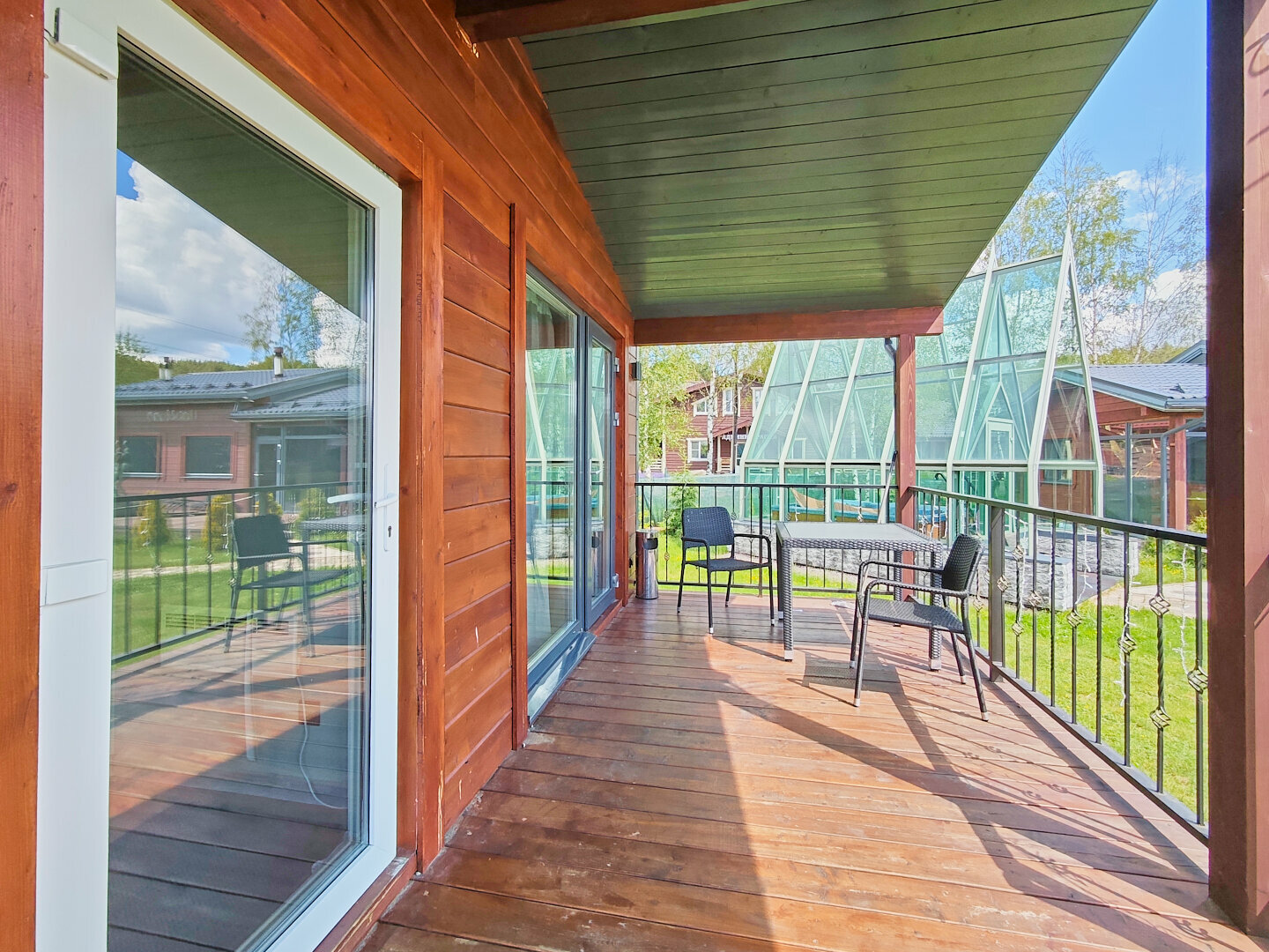 Коттедж Делюкс