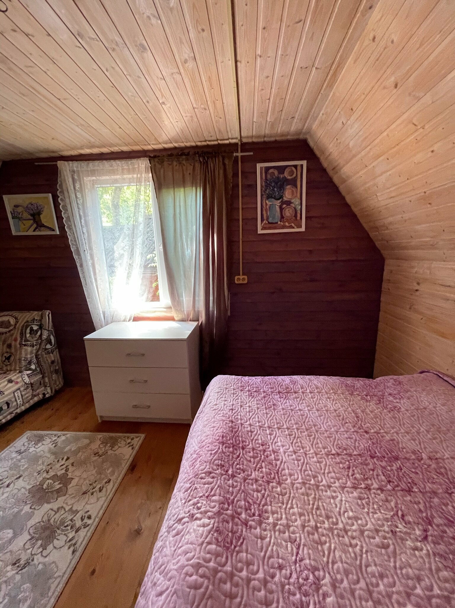 Коттедж с видом на лес