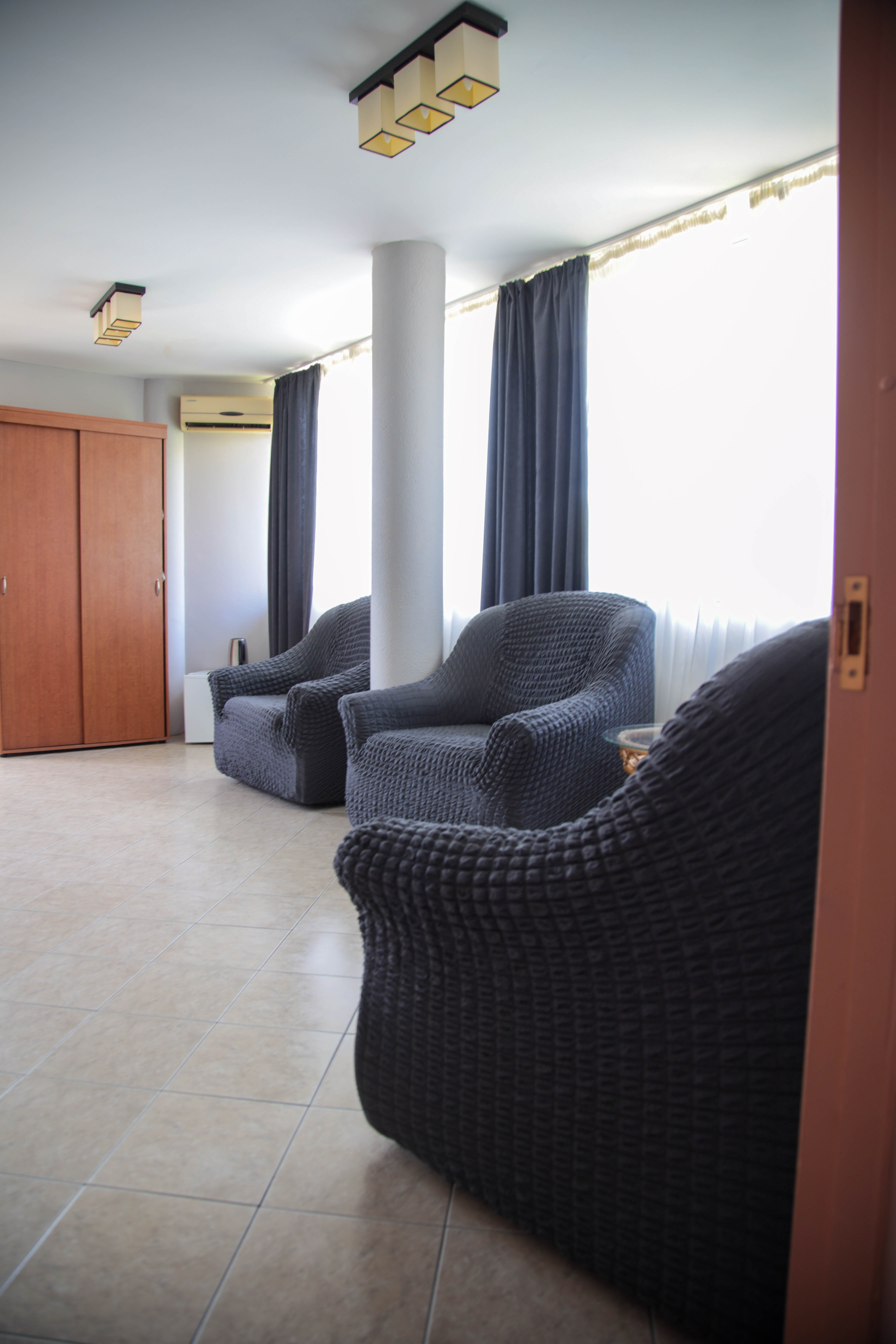 Большой двухместный номер с 1 кроватью