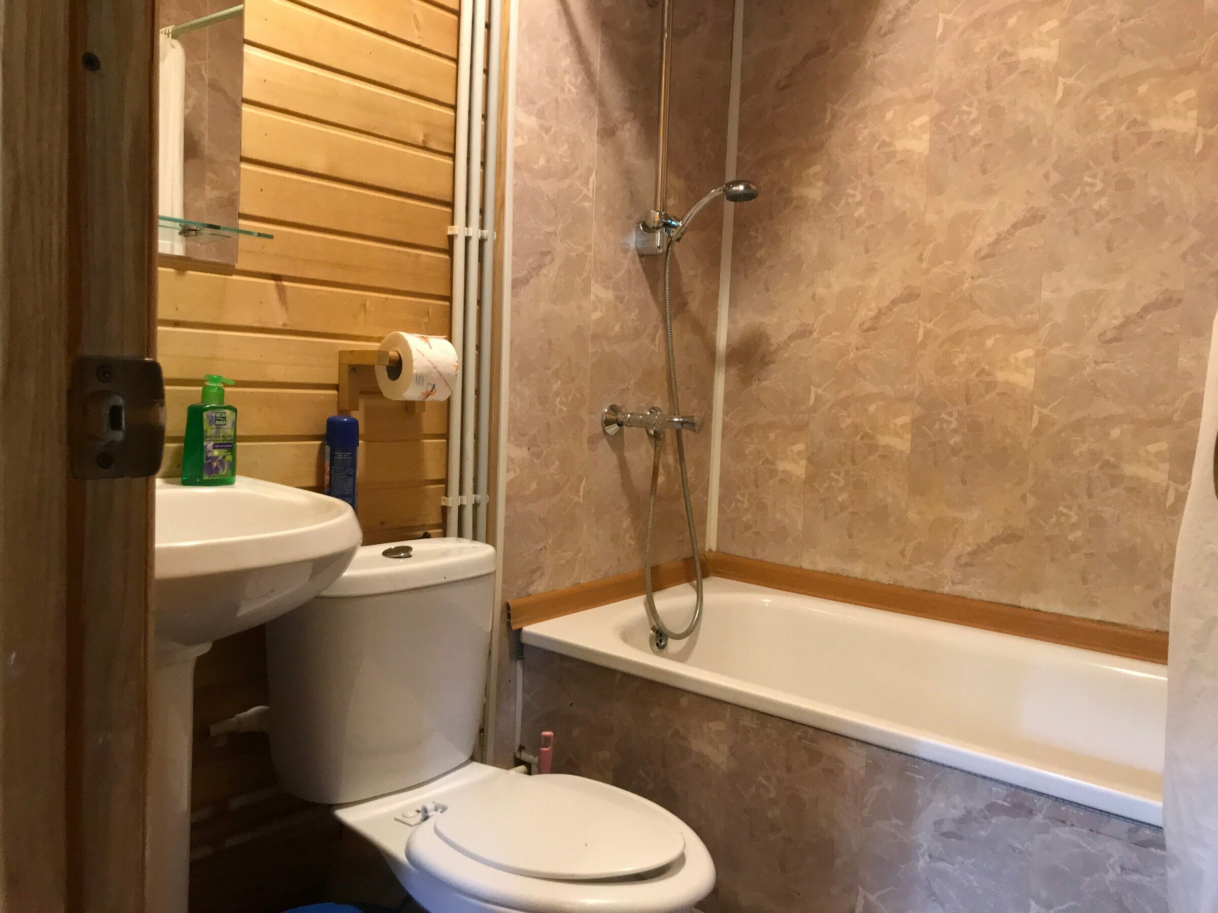 Дом с видом на озеро