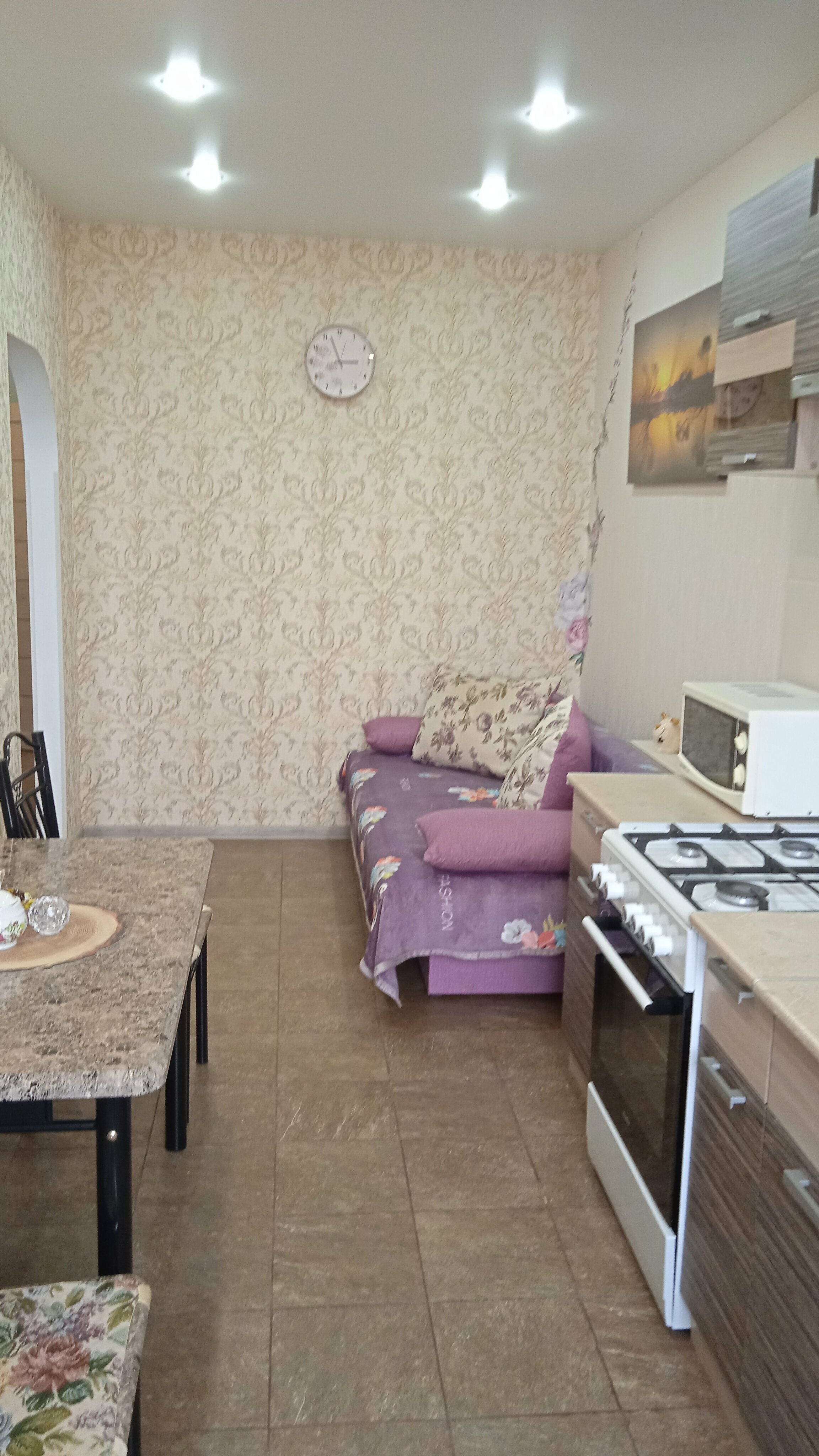 Cемейный номер с собственной ванной комнатой