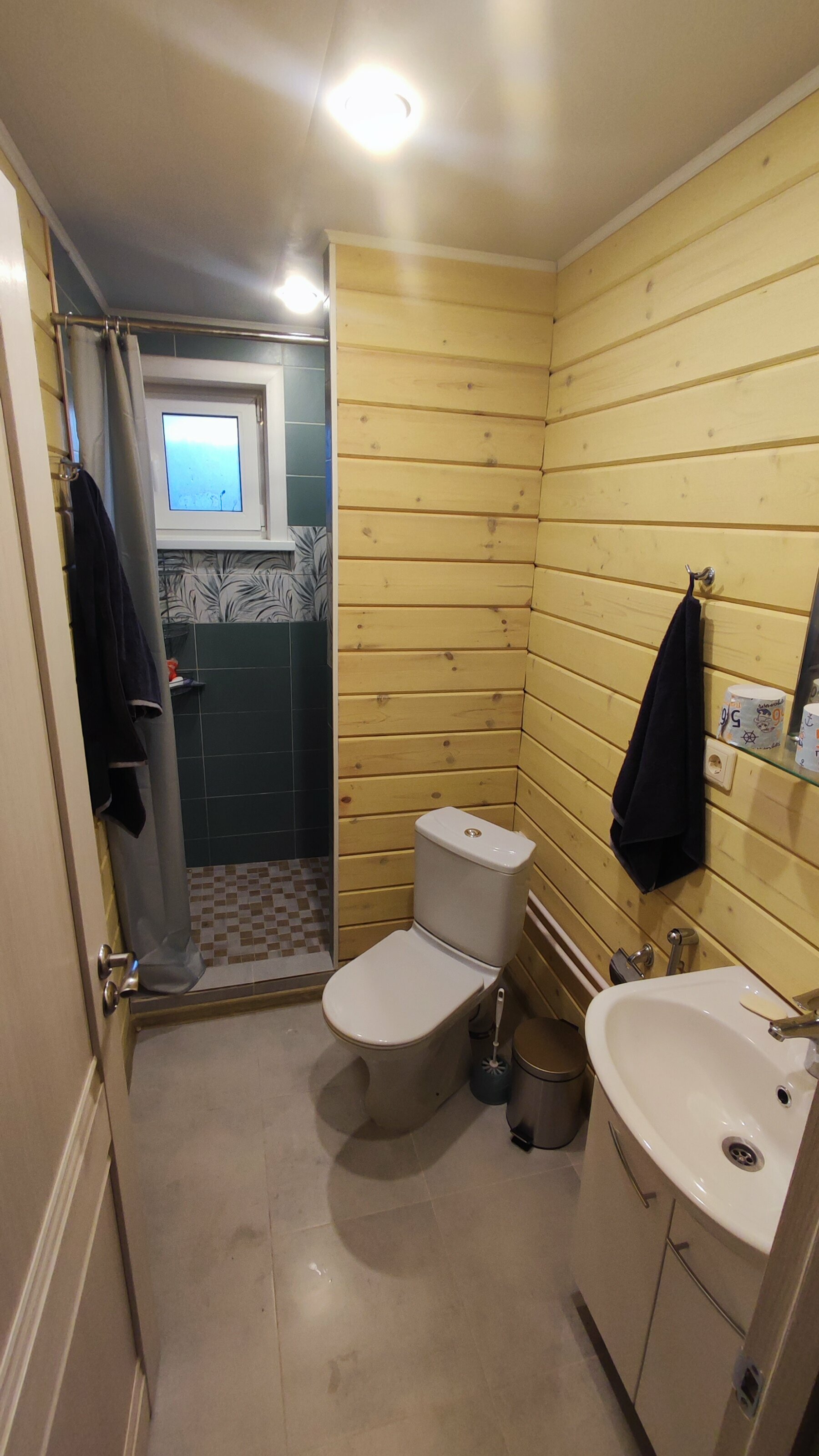 Дом с видом на озеро