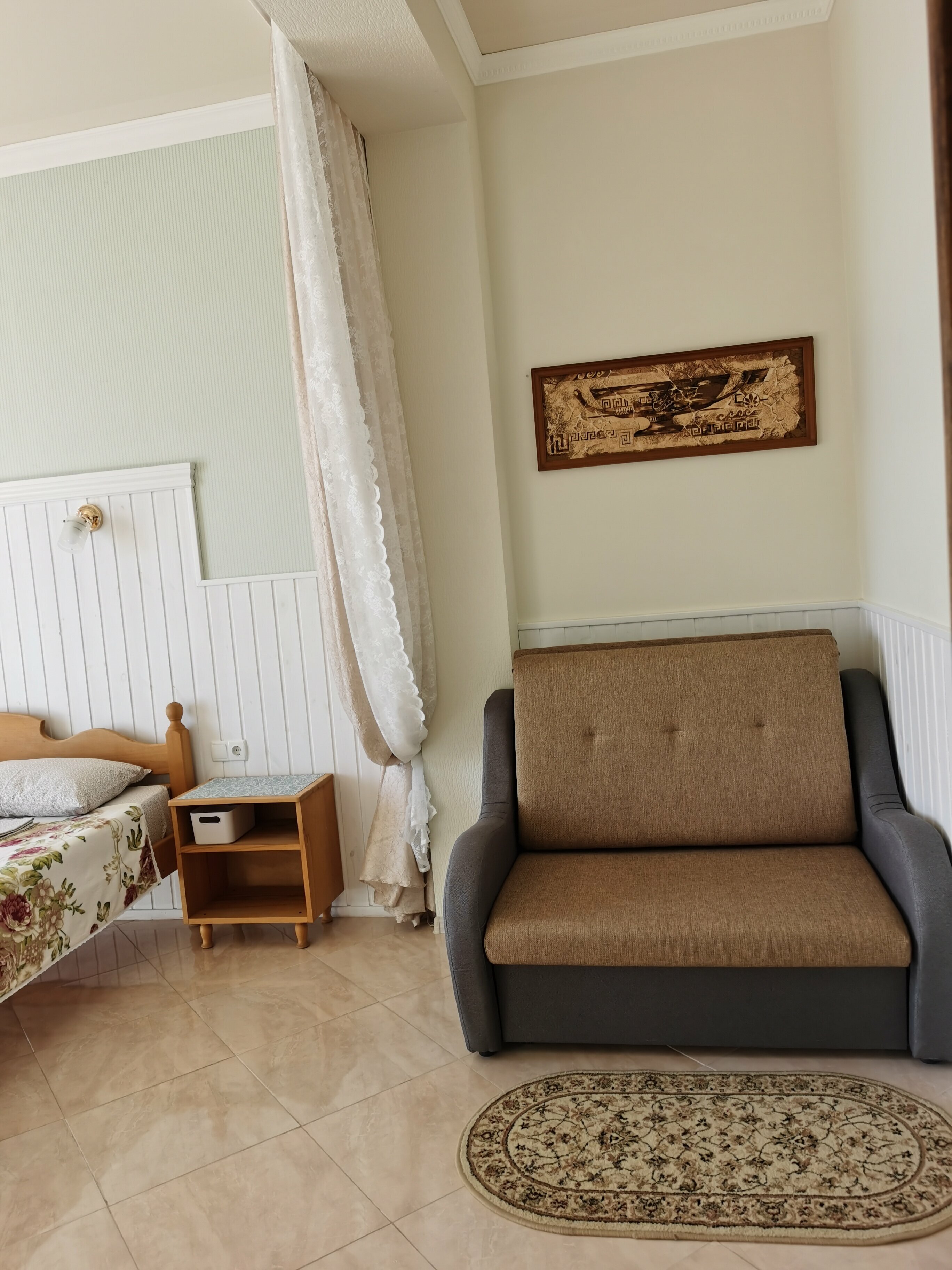 Трехместная комната с террасой с видом на море и собственной ванной комнатой