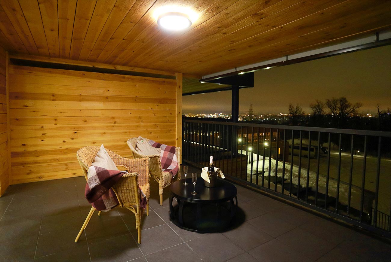 Люкс с балконом