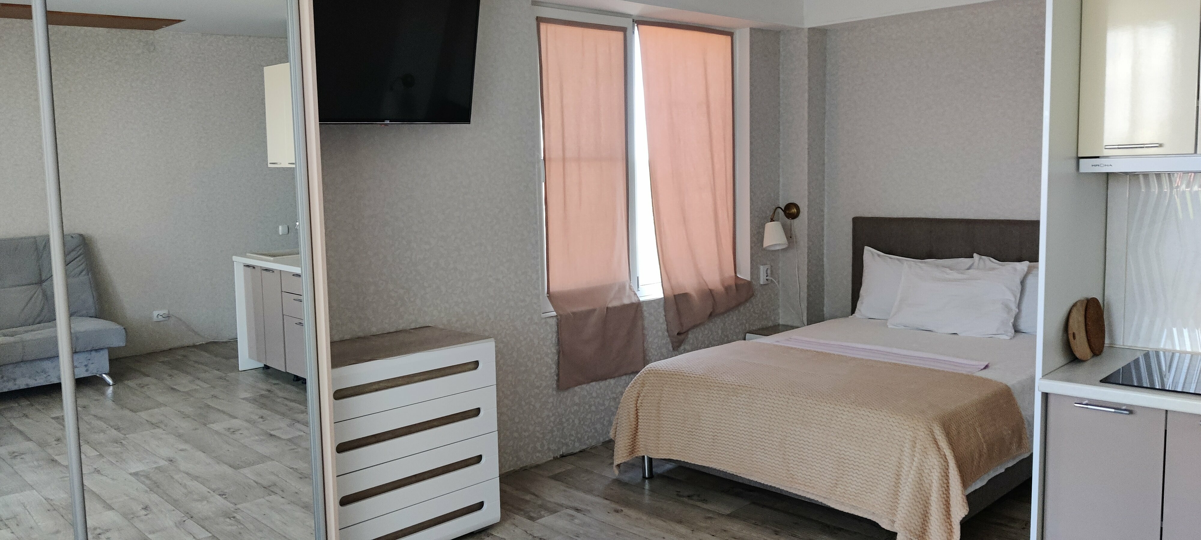 Апартаменты с балконом