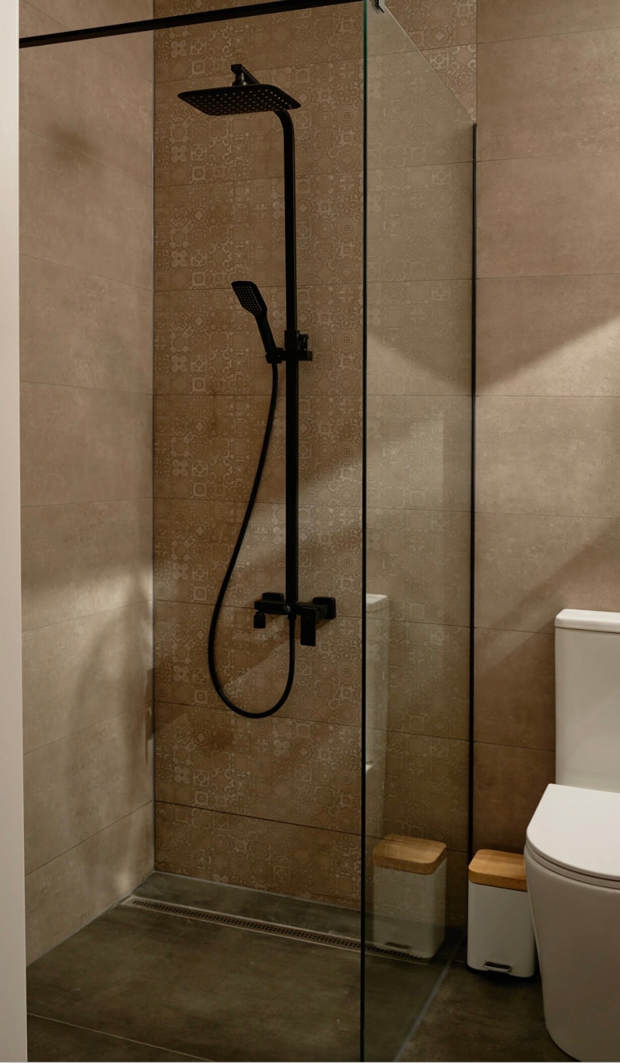 Трехместный номер «Комфорт» с душем