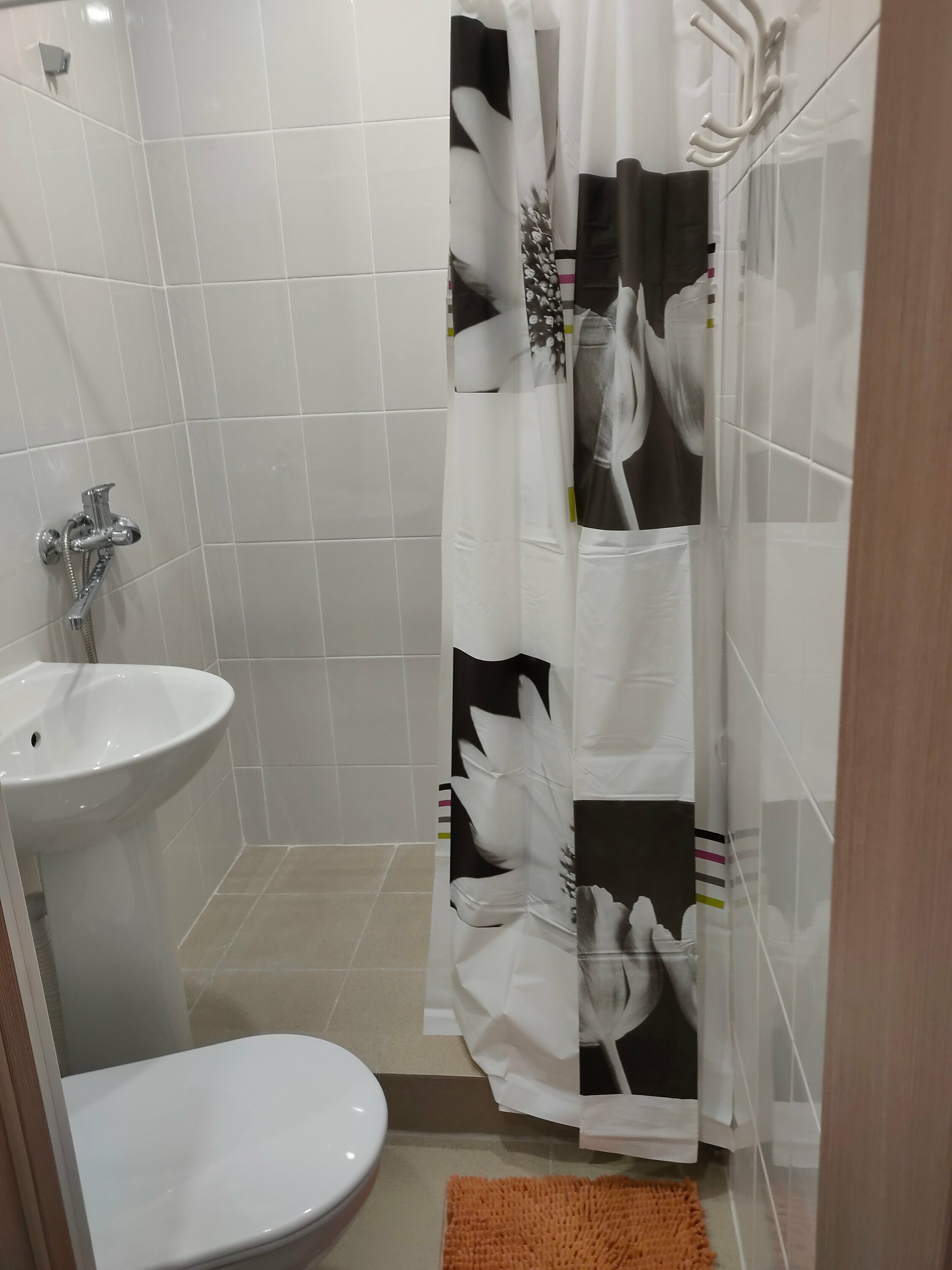 Четырехместный номер с ванной комнатой