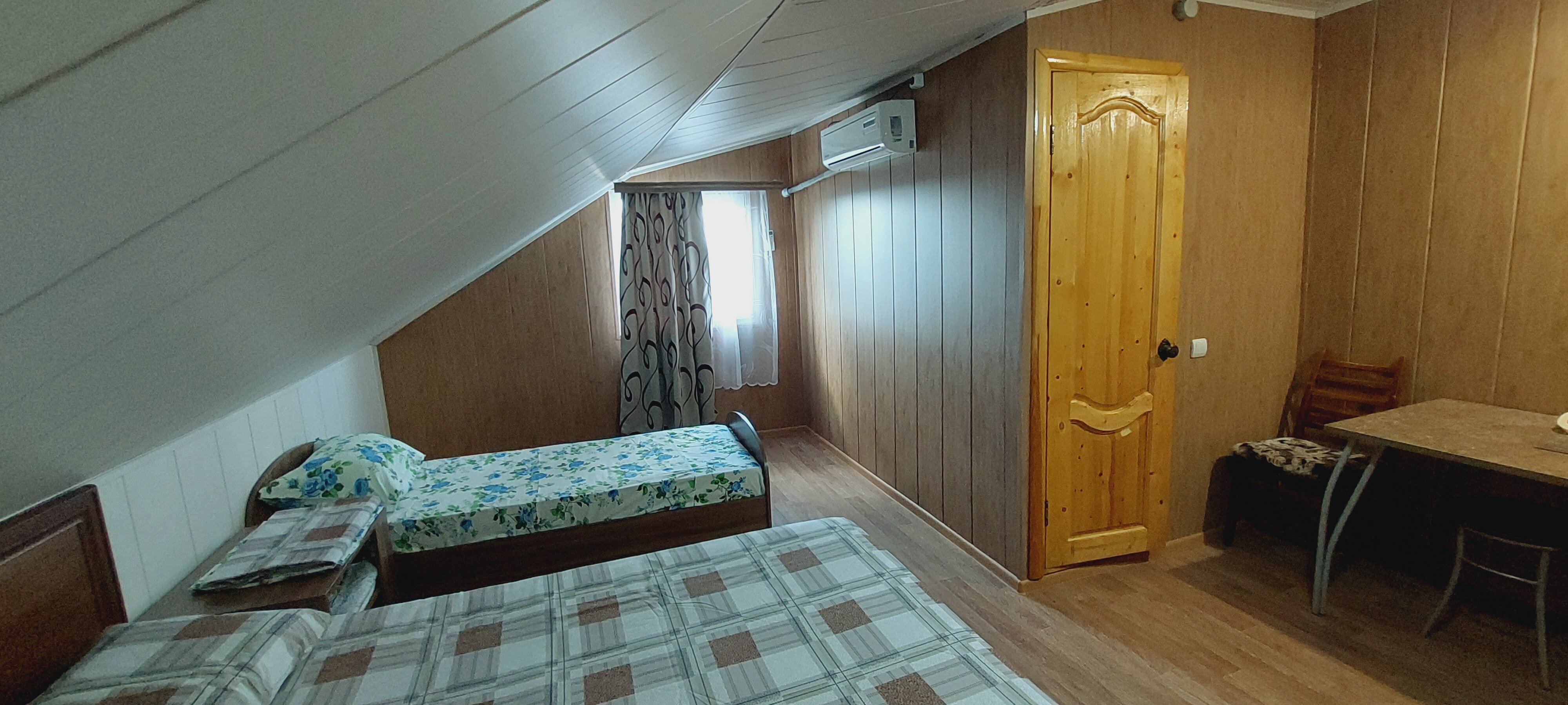 Семейный номер с ванной комнатой