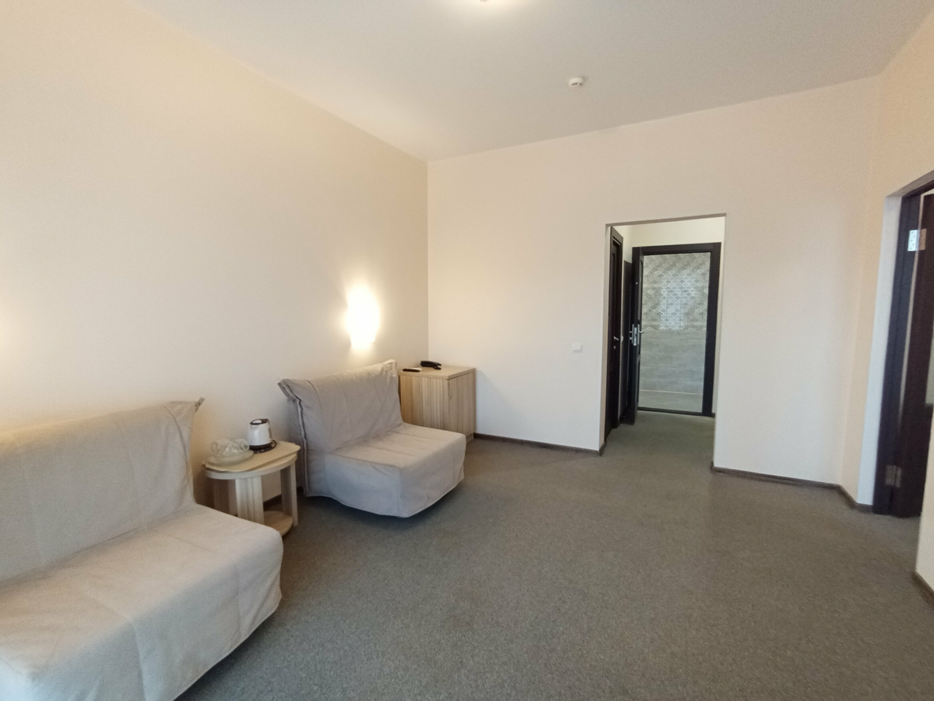 Улучшенный четырехместный номер