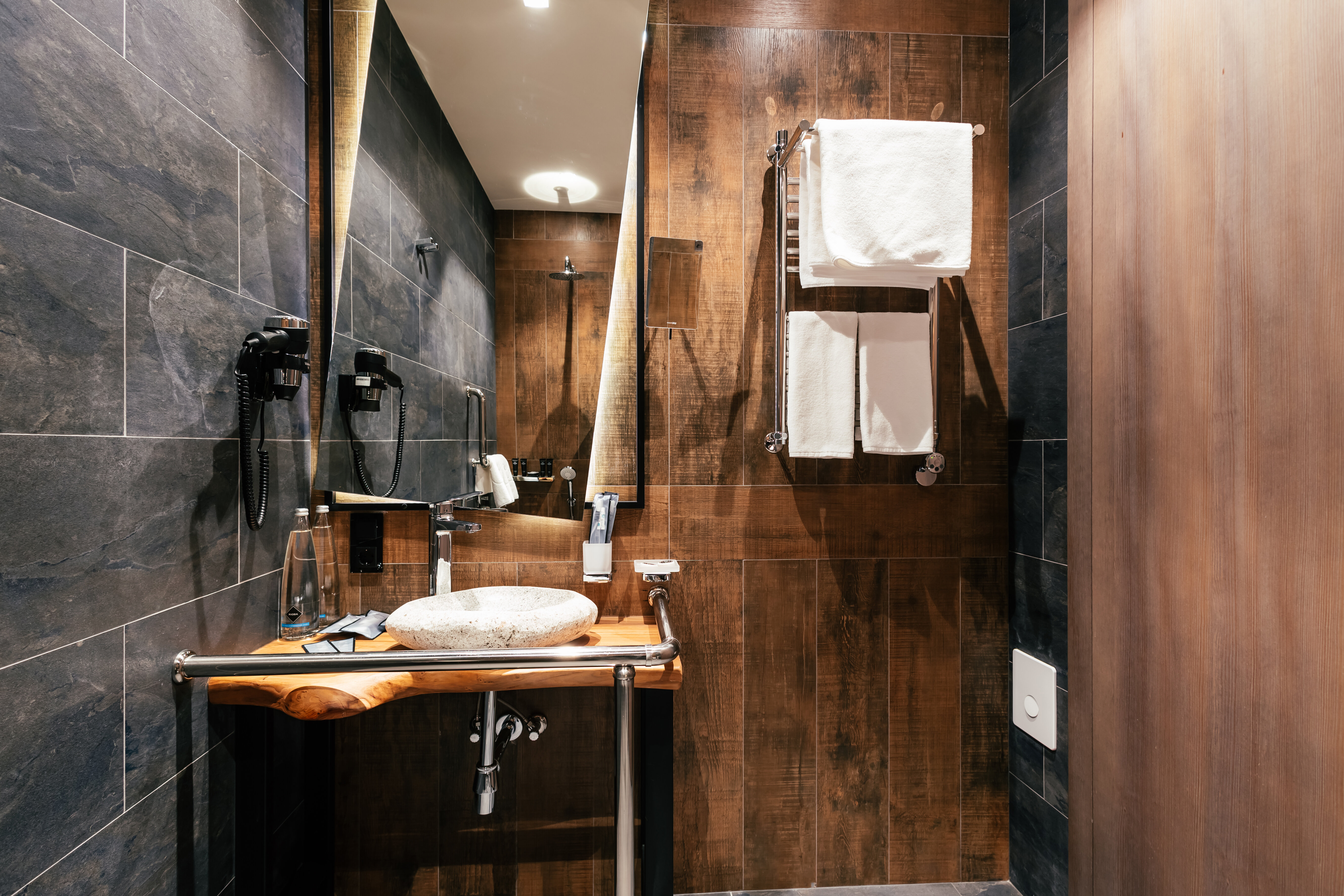 Двухместный номер с 1 кроватью и видом на горы