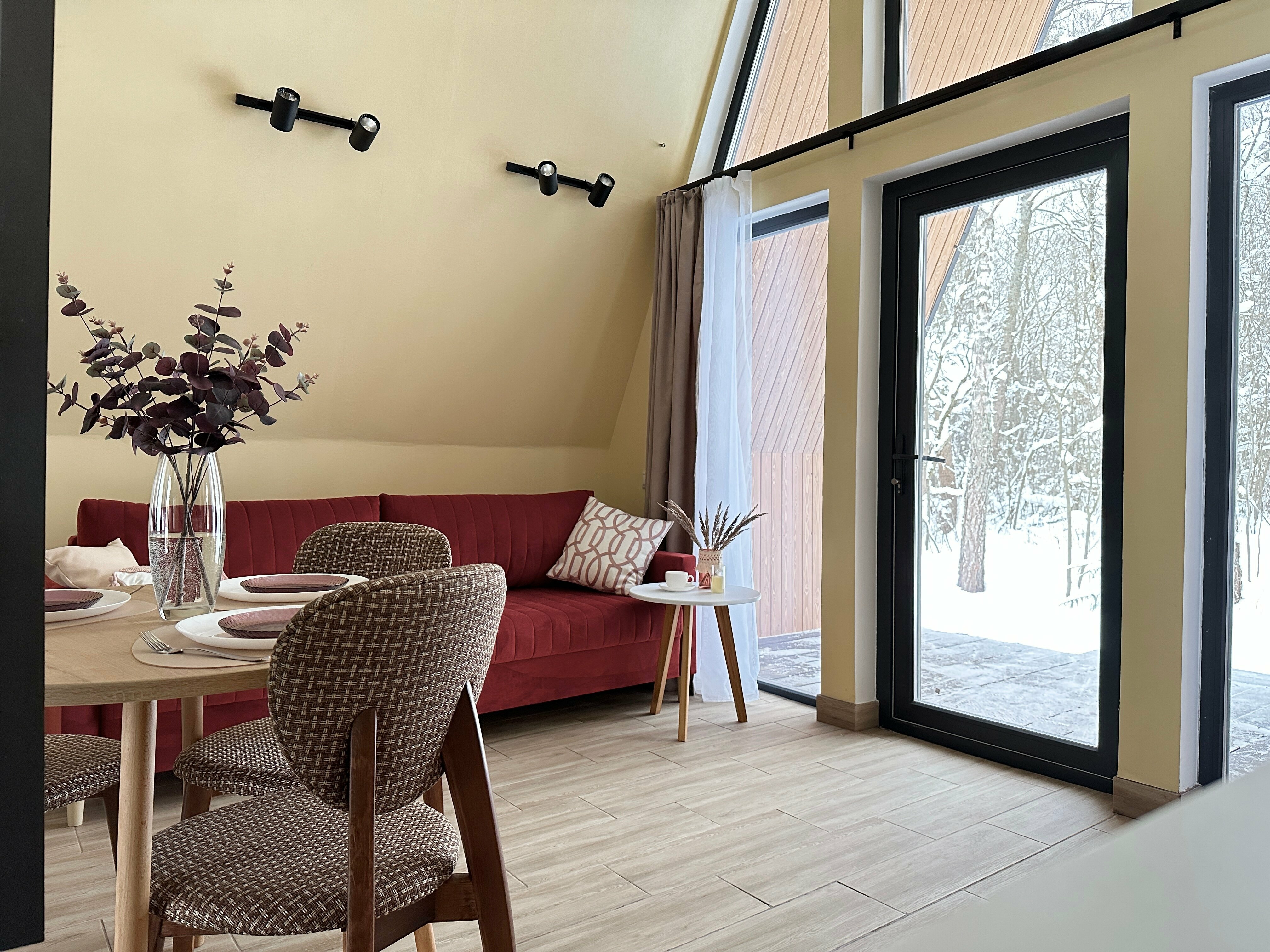 Дом с видом на лес