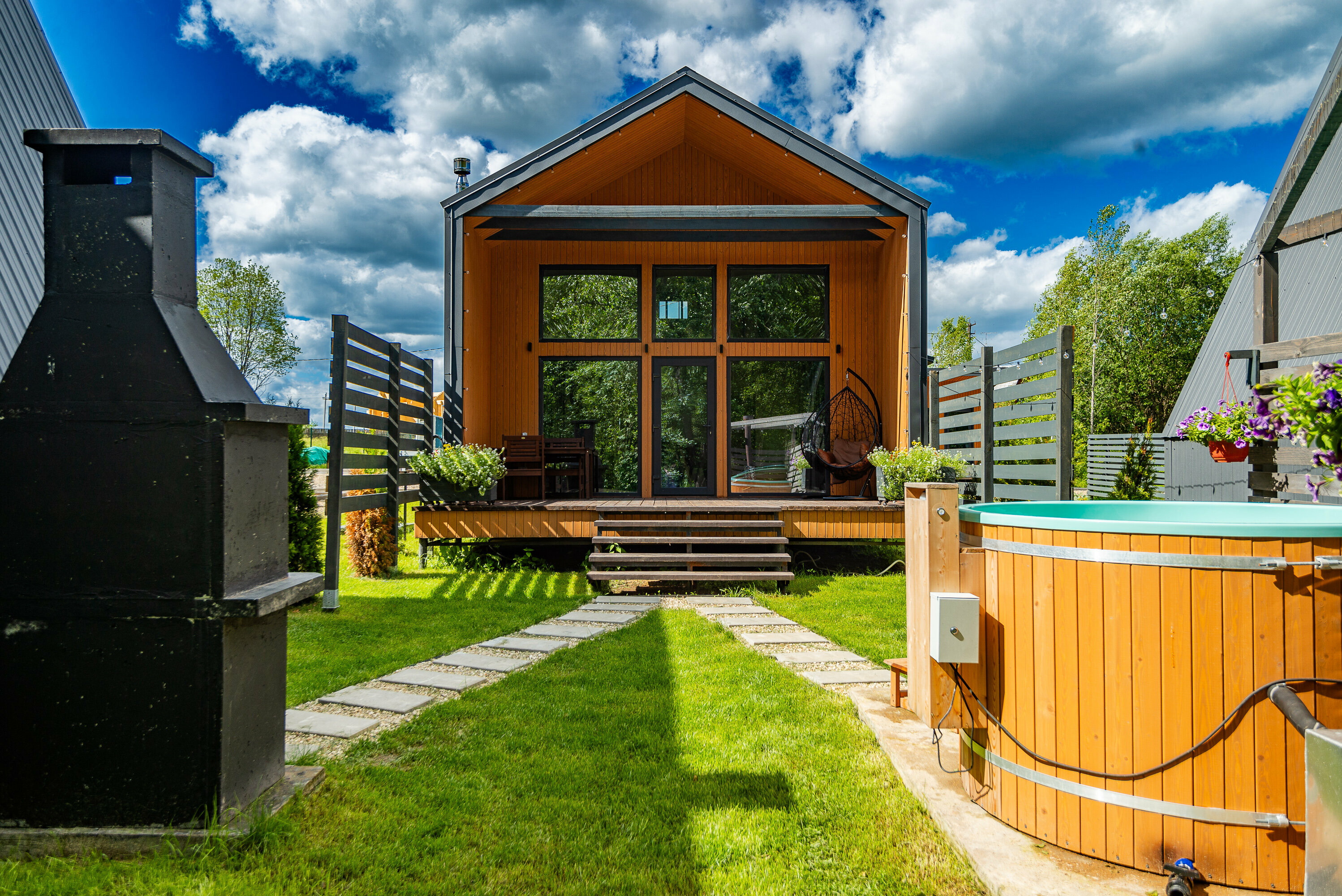 Коттедж Люкс