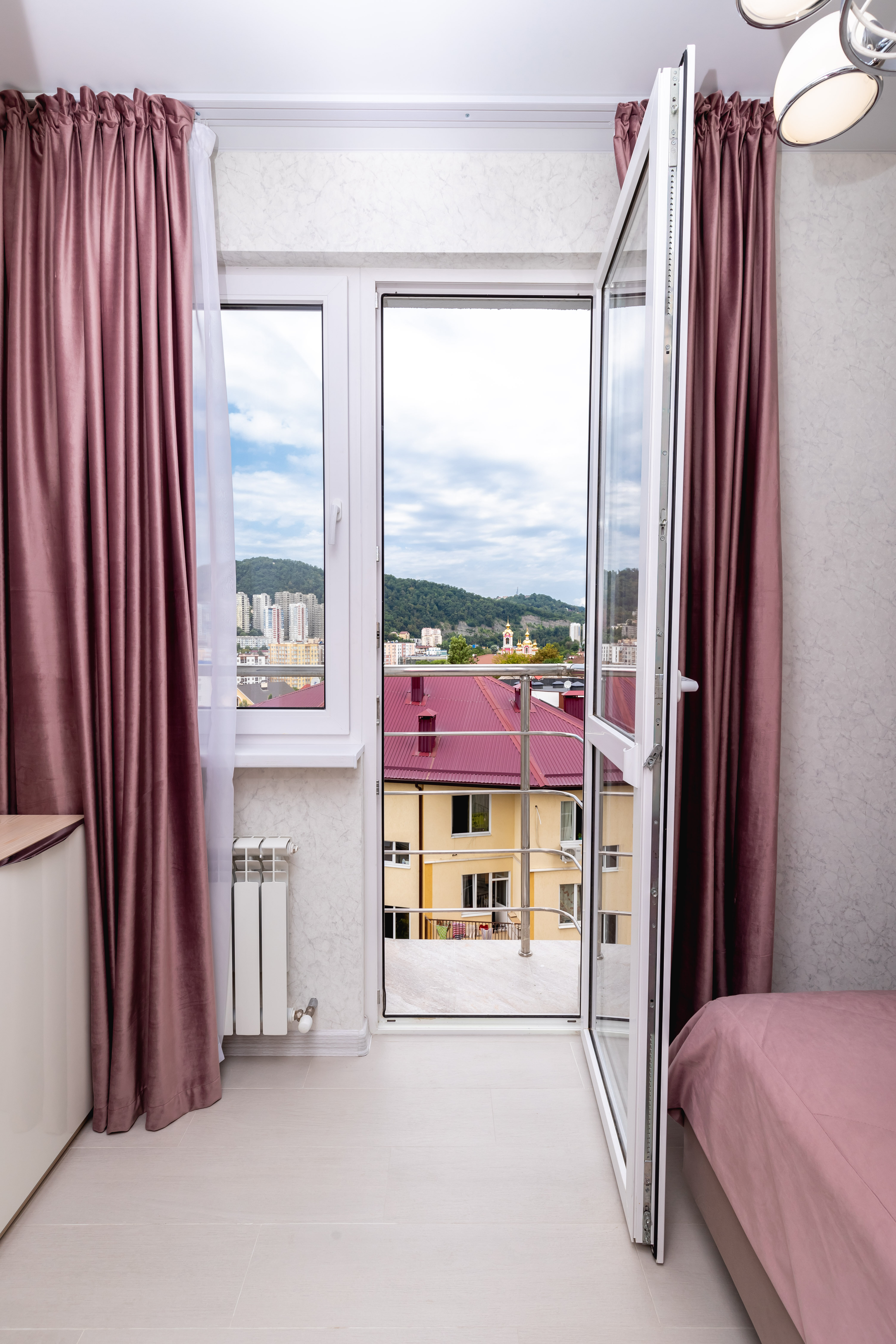 Cемейный номер с собственной ванной комнатой