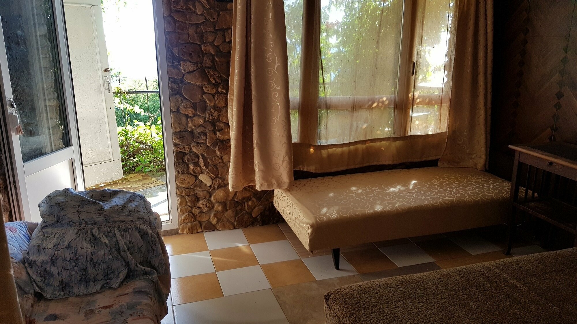 Бюджетный трехместный номер