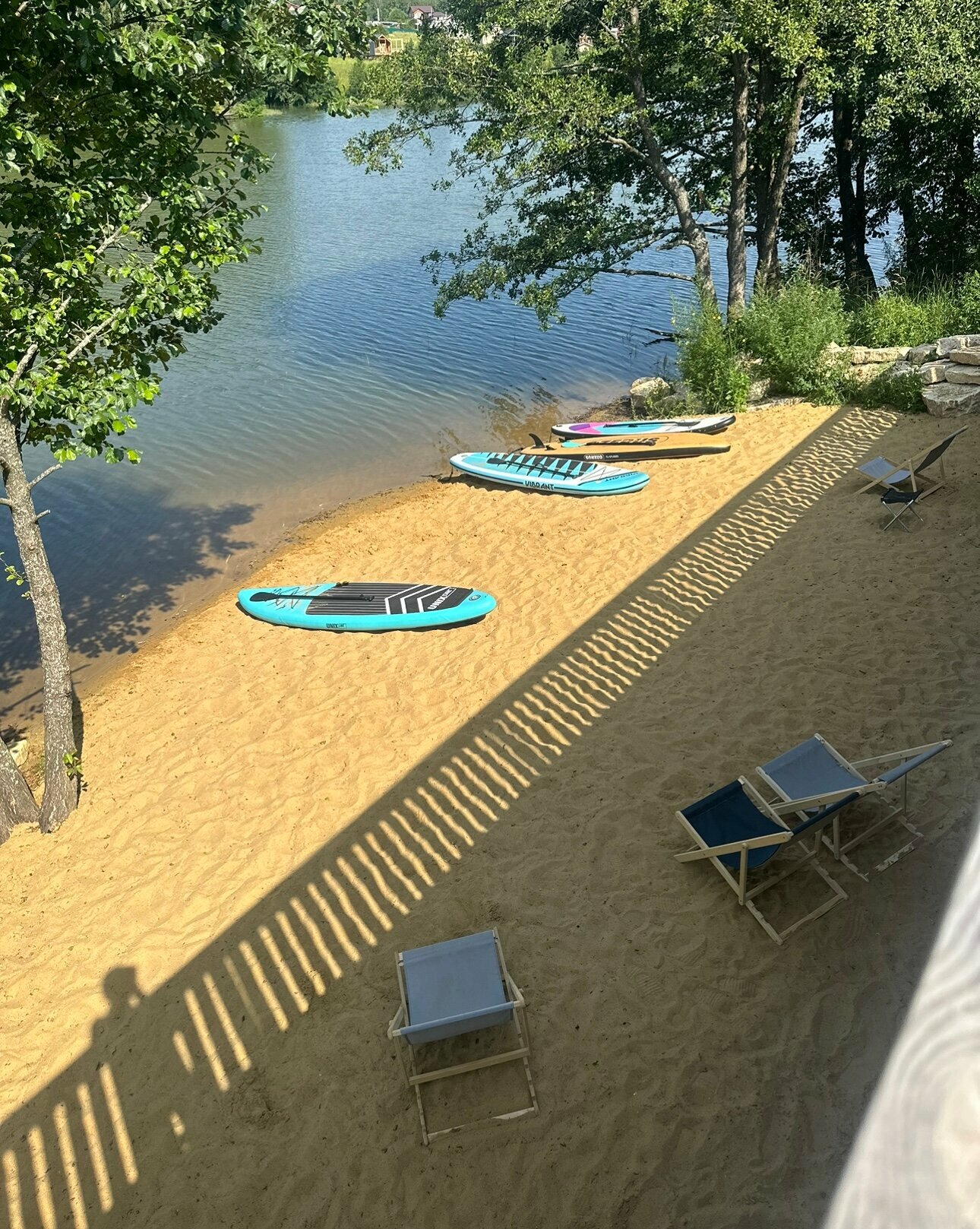 Дом с видом на озеро