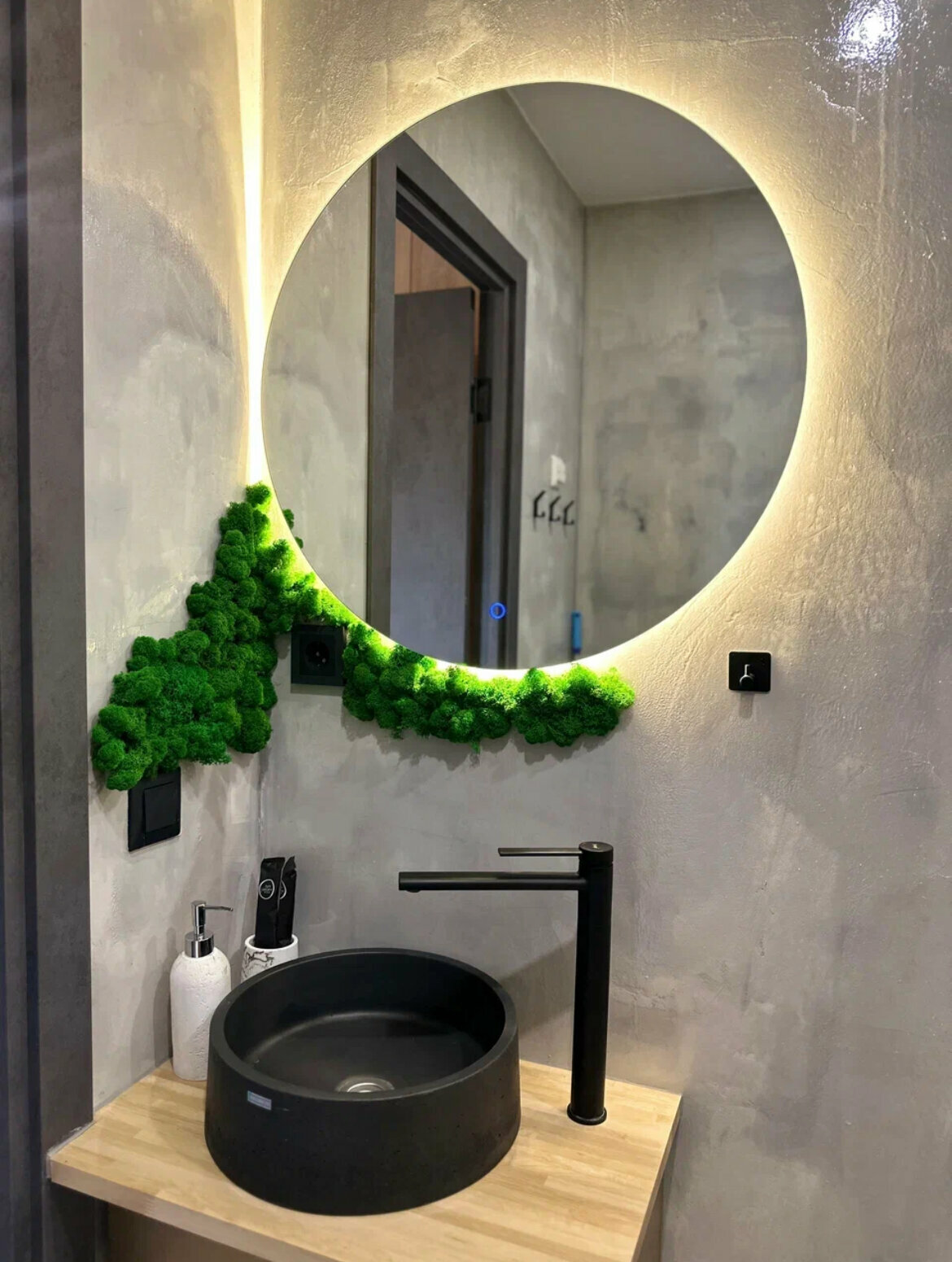 Дом с видом на озеро