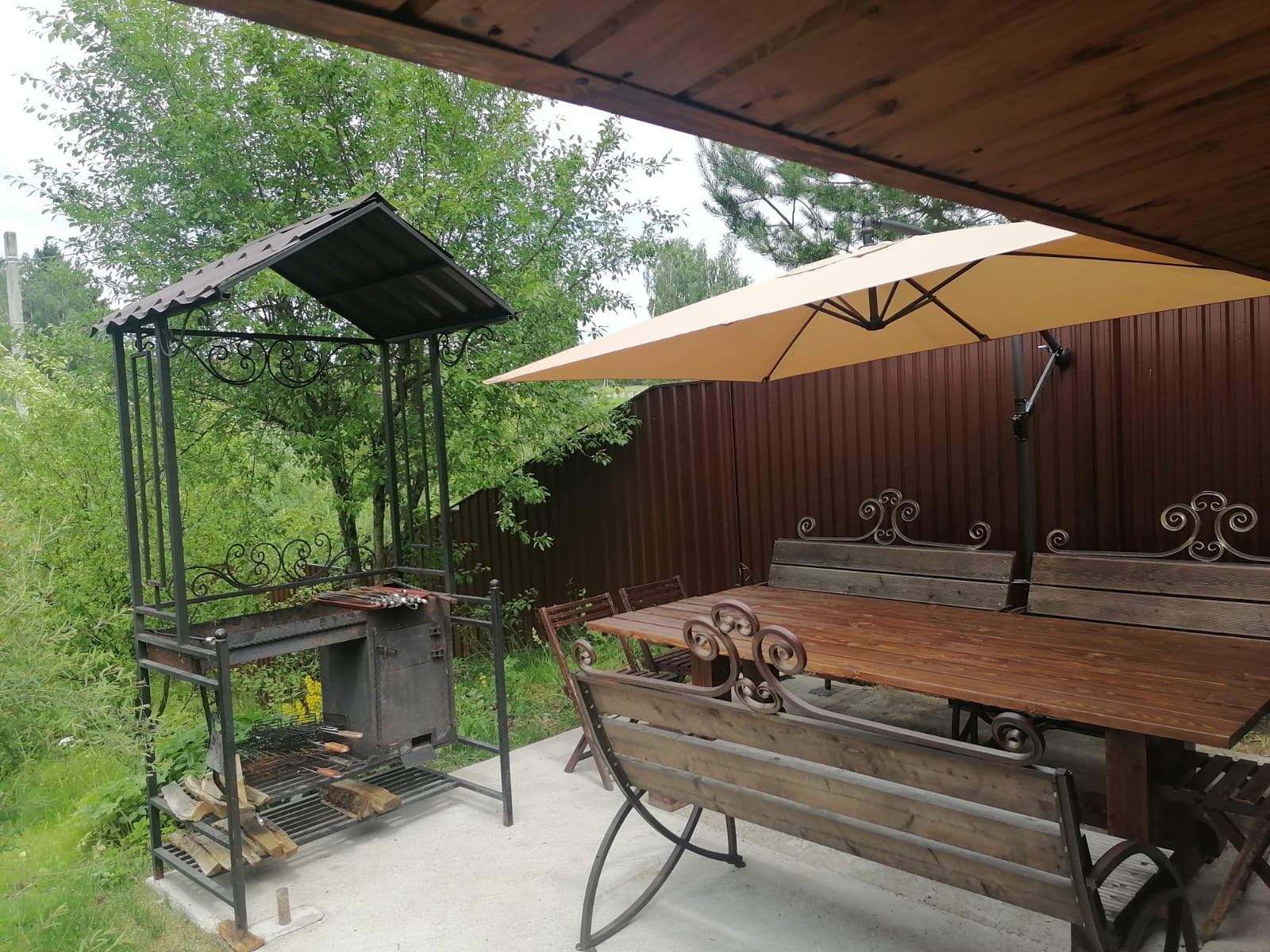 Дом с видом на озеро