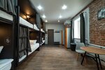 Кровать в общем 6-местном номере для мужчин и женщин в Pro loft