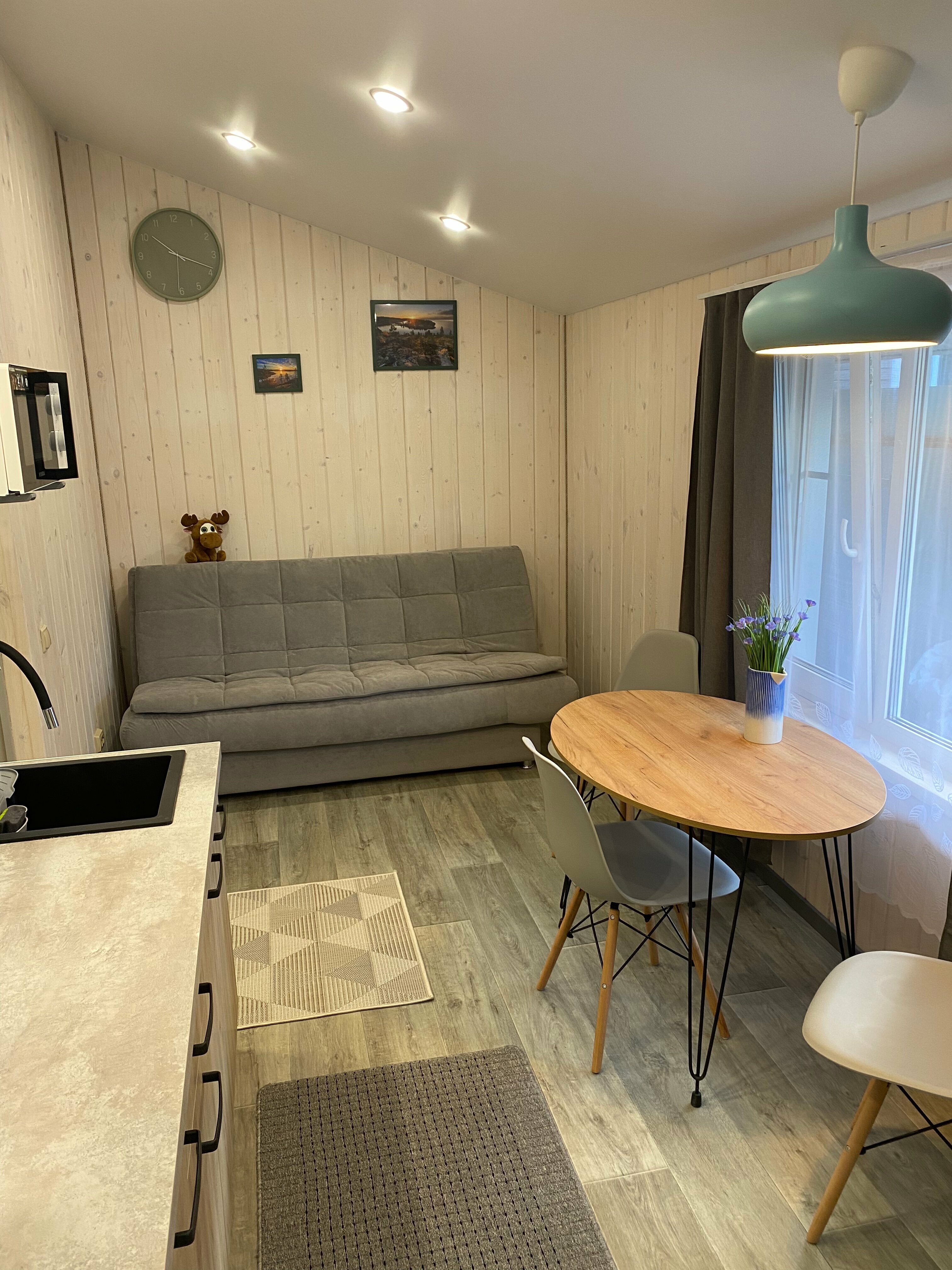 Четырехместный номер с душем