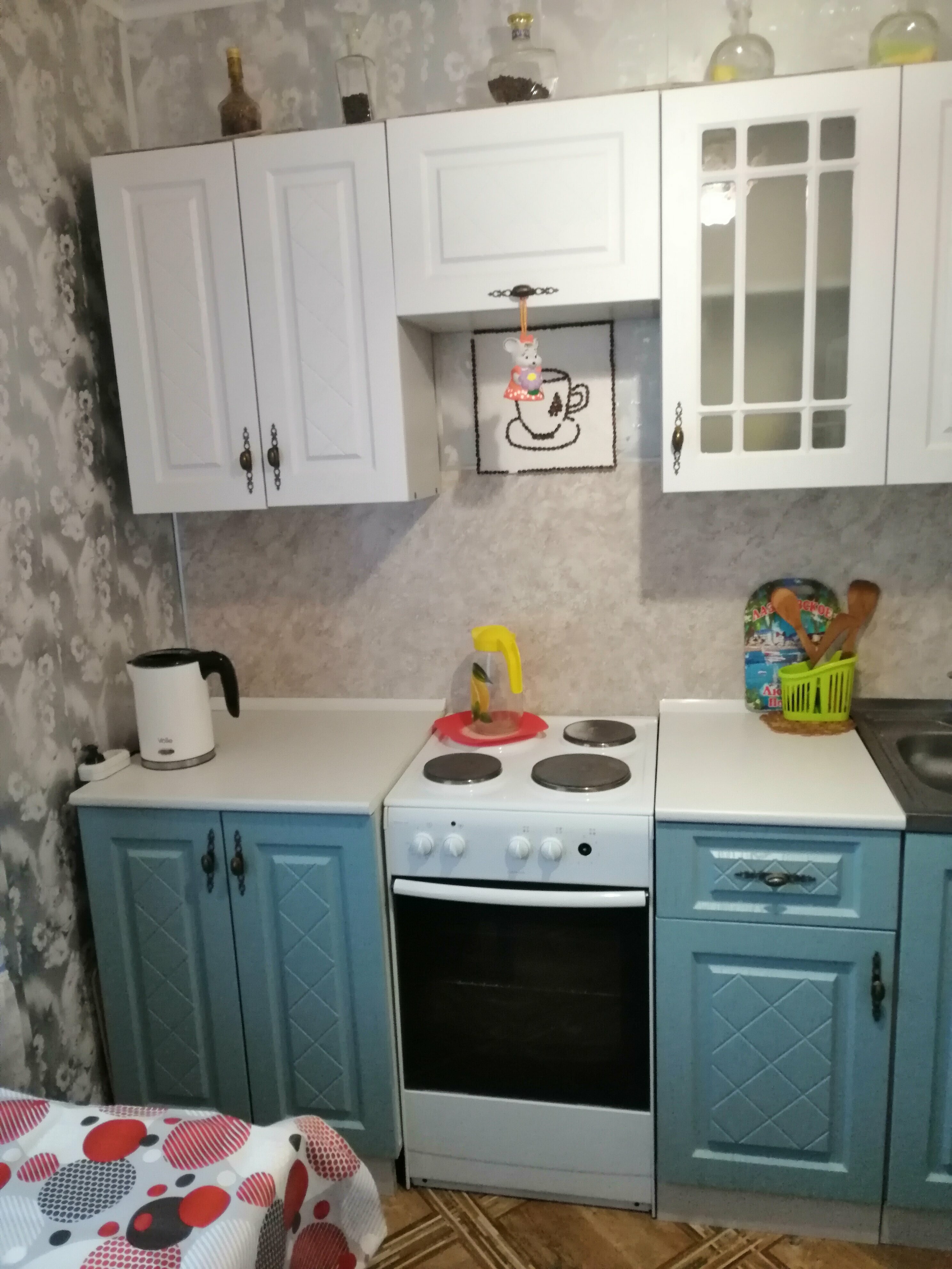 Трехместный номер с собственной ванной комнатой