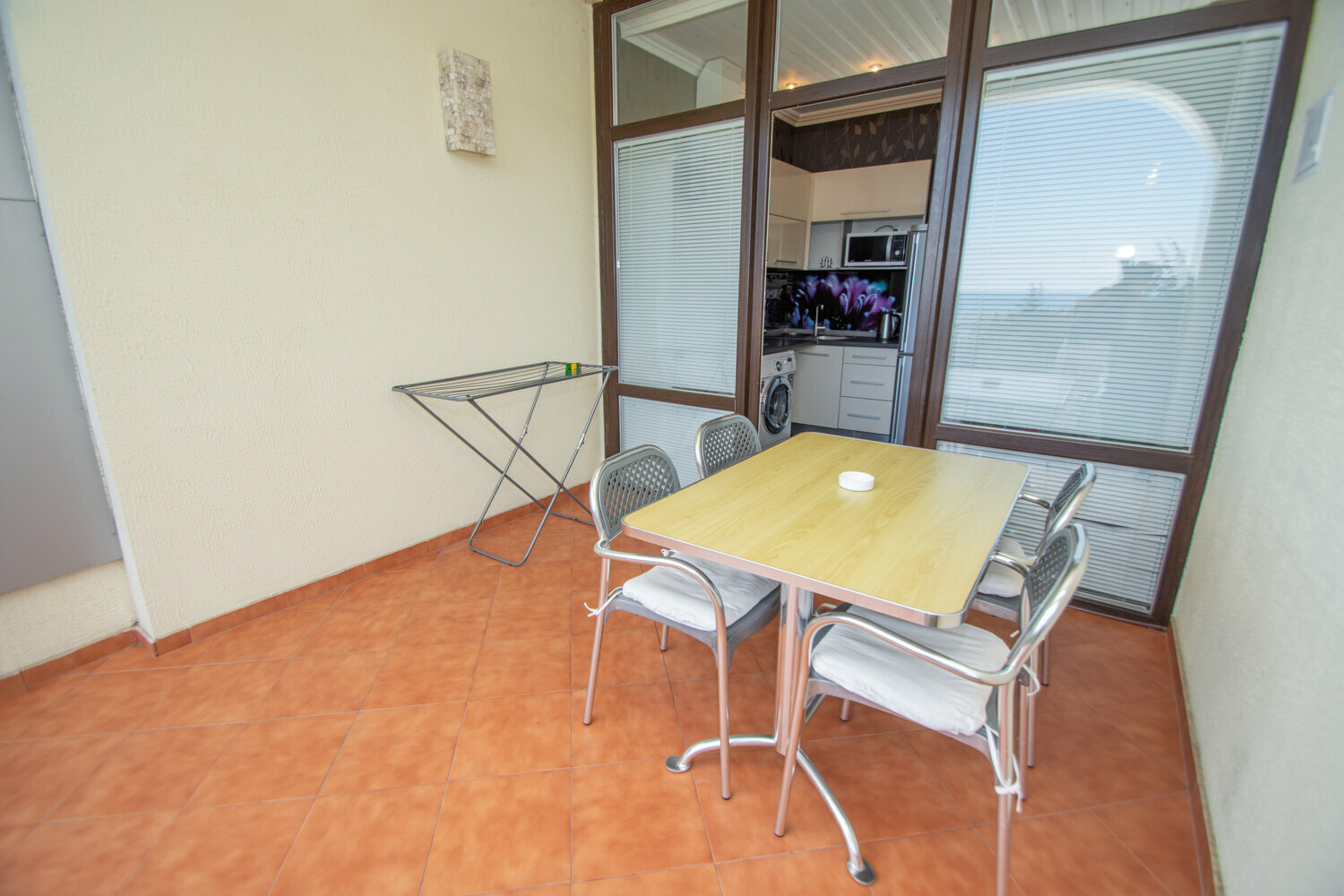 Четырехместный номер с балконом