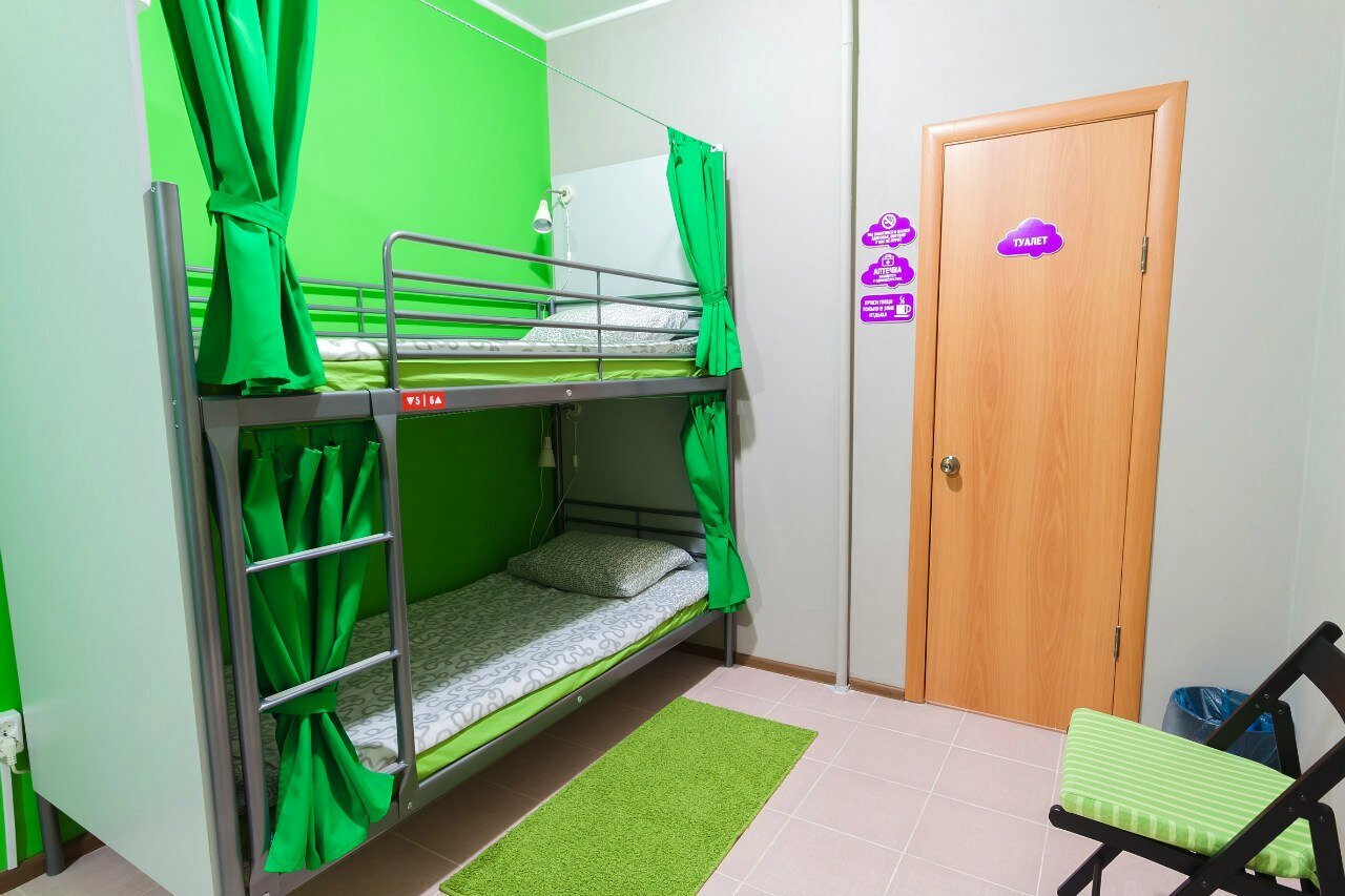 Общий номер для женщин с 6 кроватями