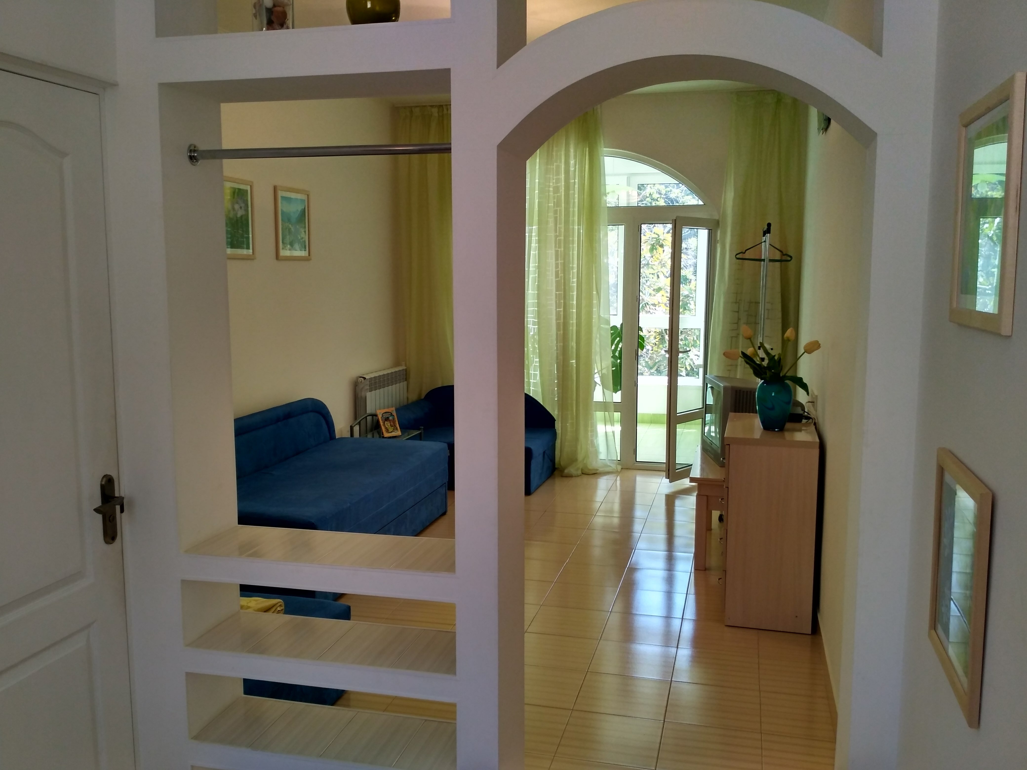 Четырехместный номер с балконом