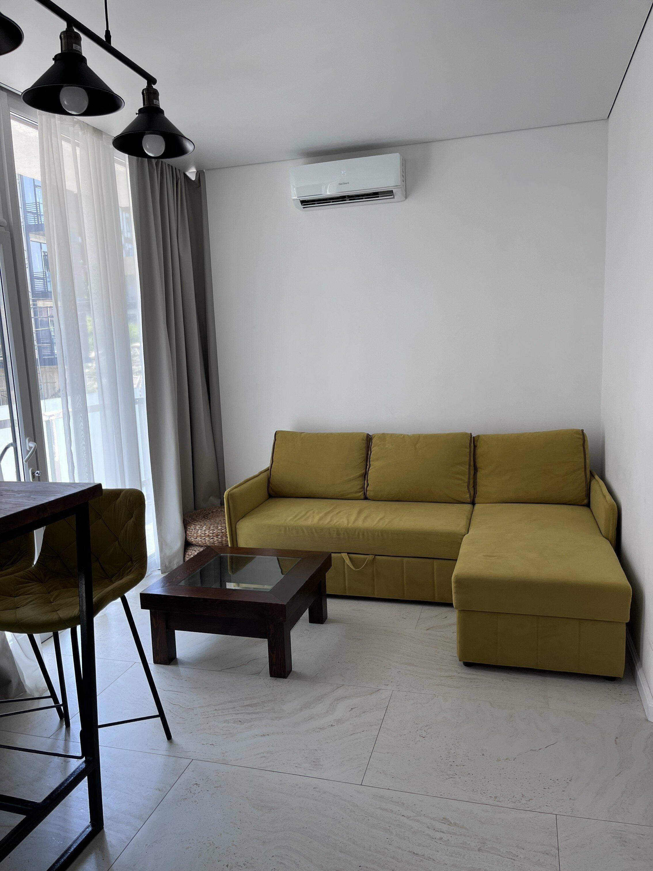 Апартаменты Green Palace 35 (студия+отдельная спальня)