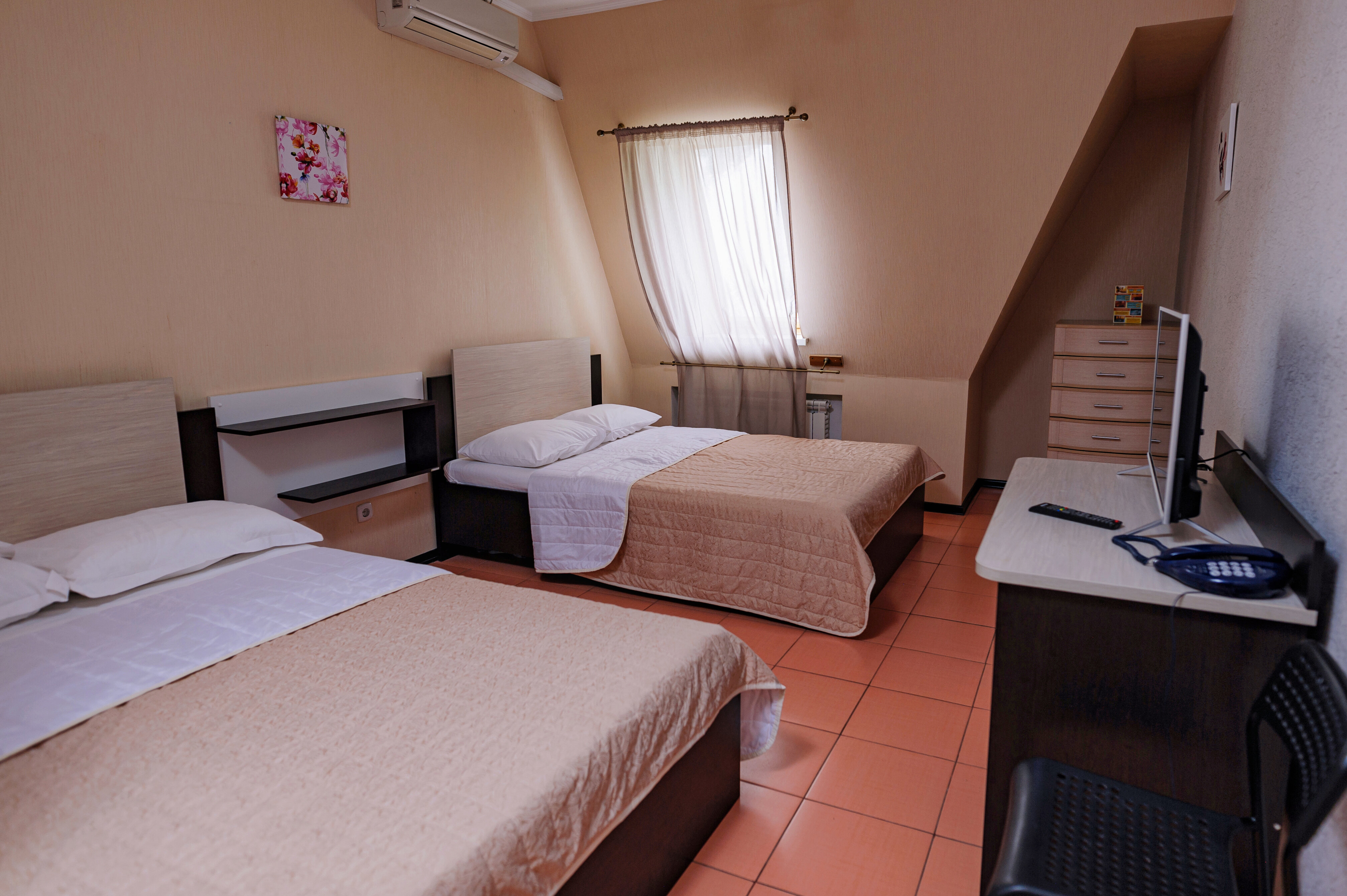 Двухместный номер с 2 двуспальными кроватями